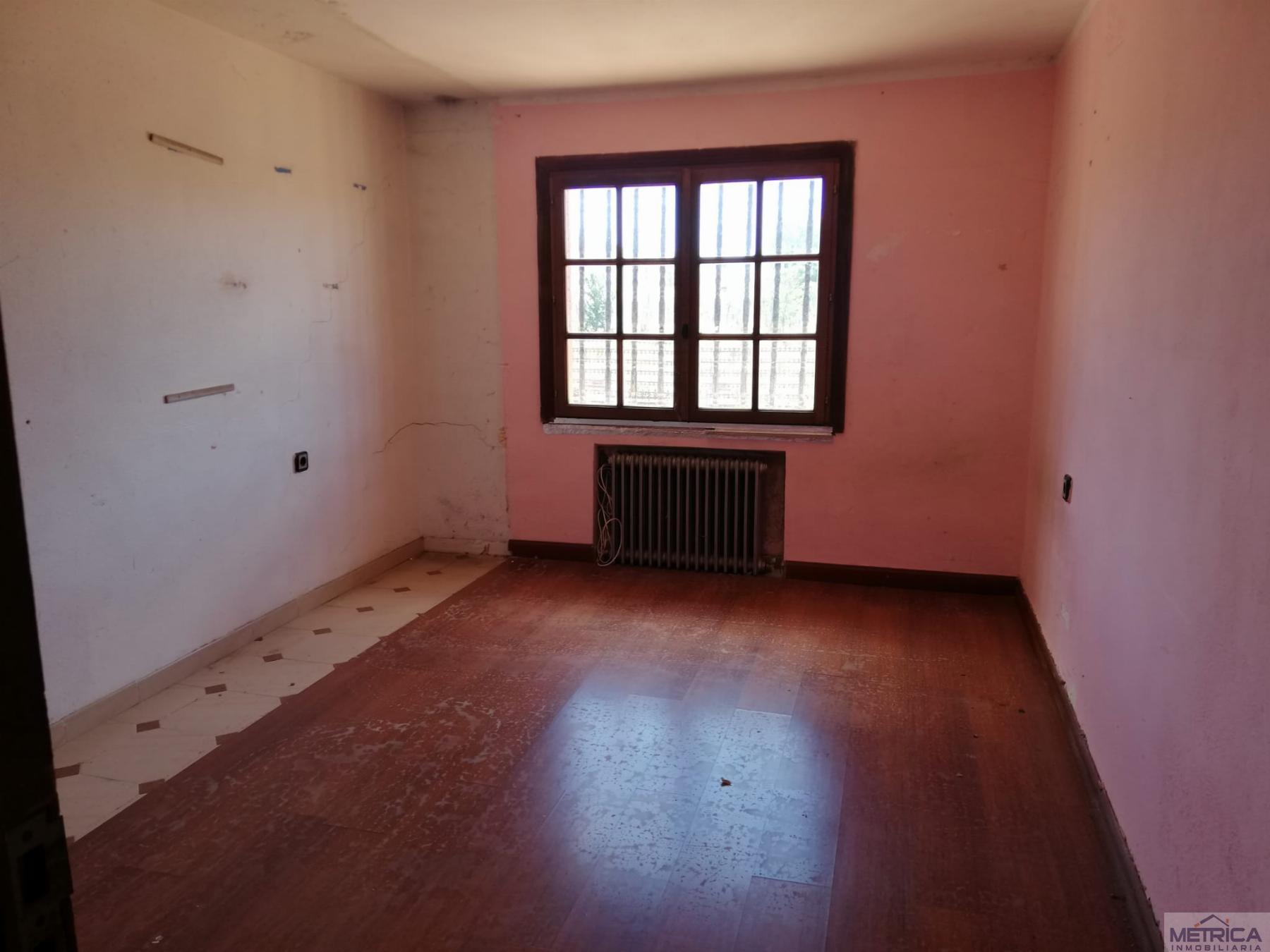 For sale of chalet in San Pedro de Rozados