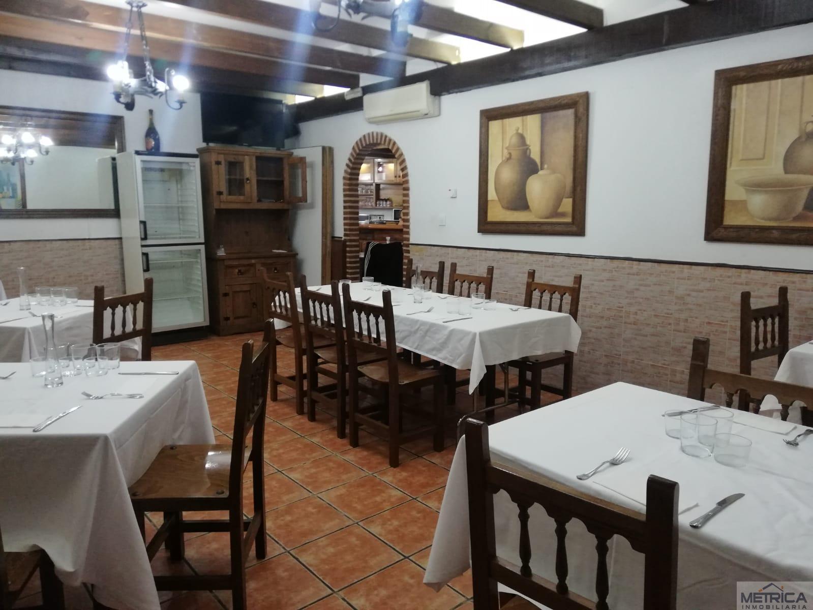 For share of commercial in Salamanca