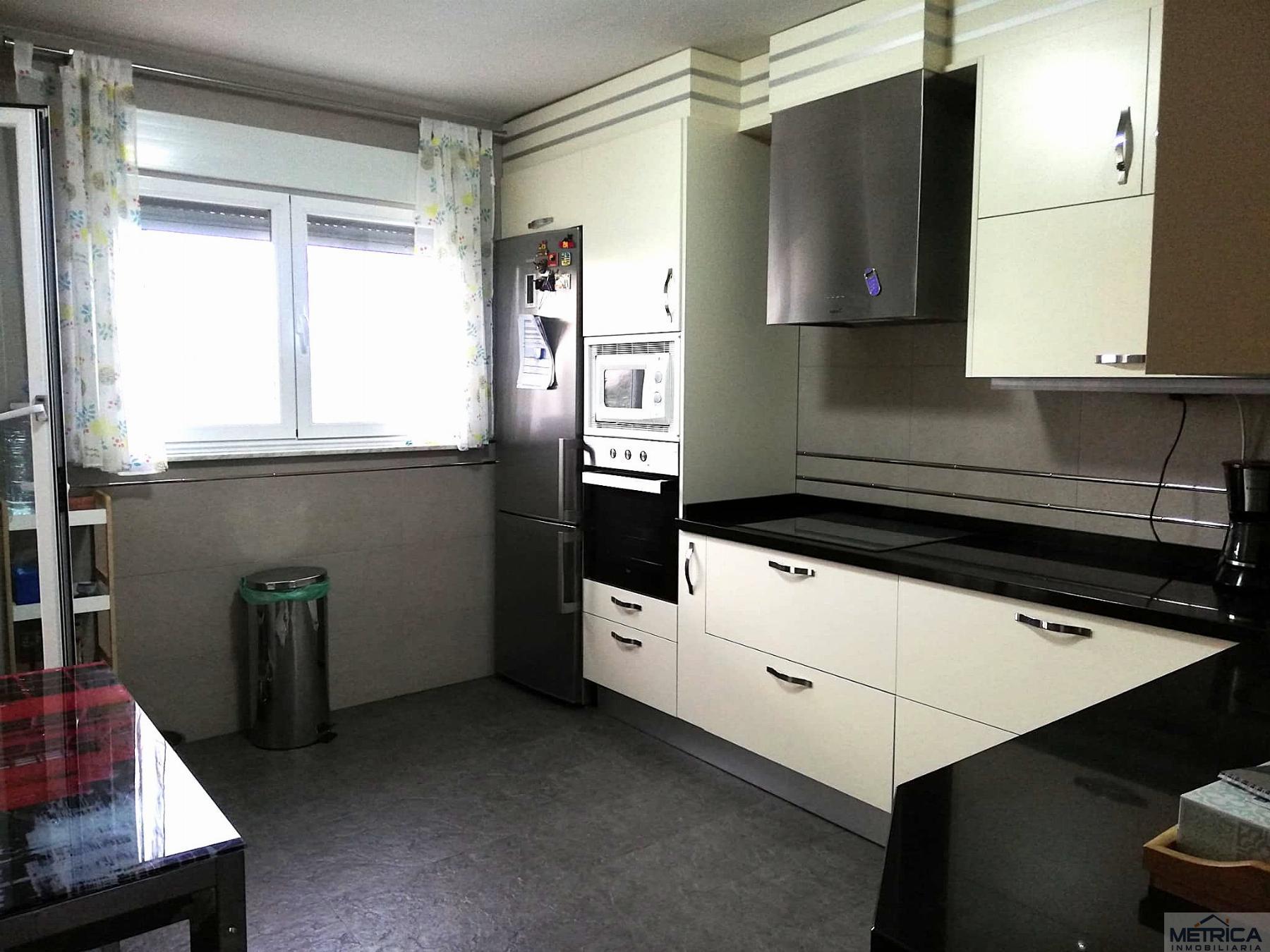 For sale of chalet in La Vellés