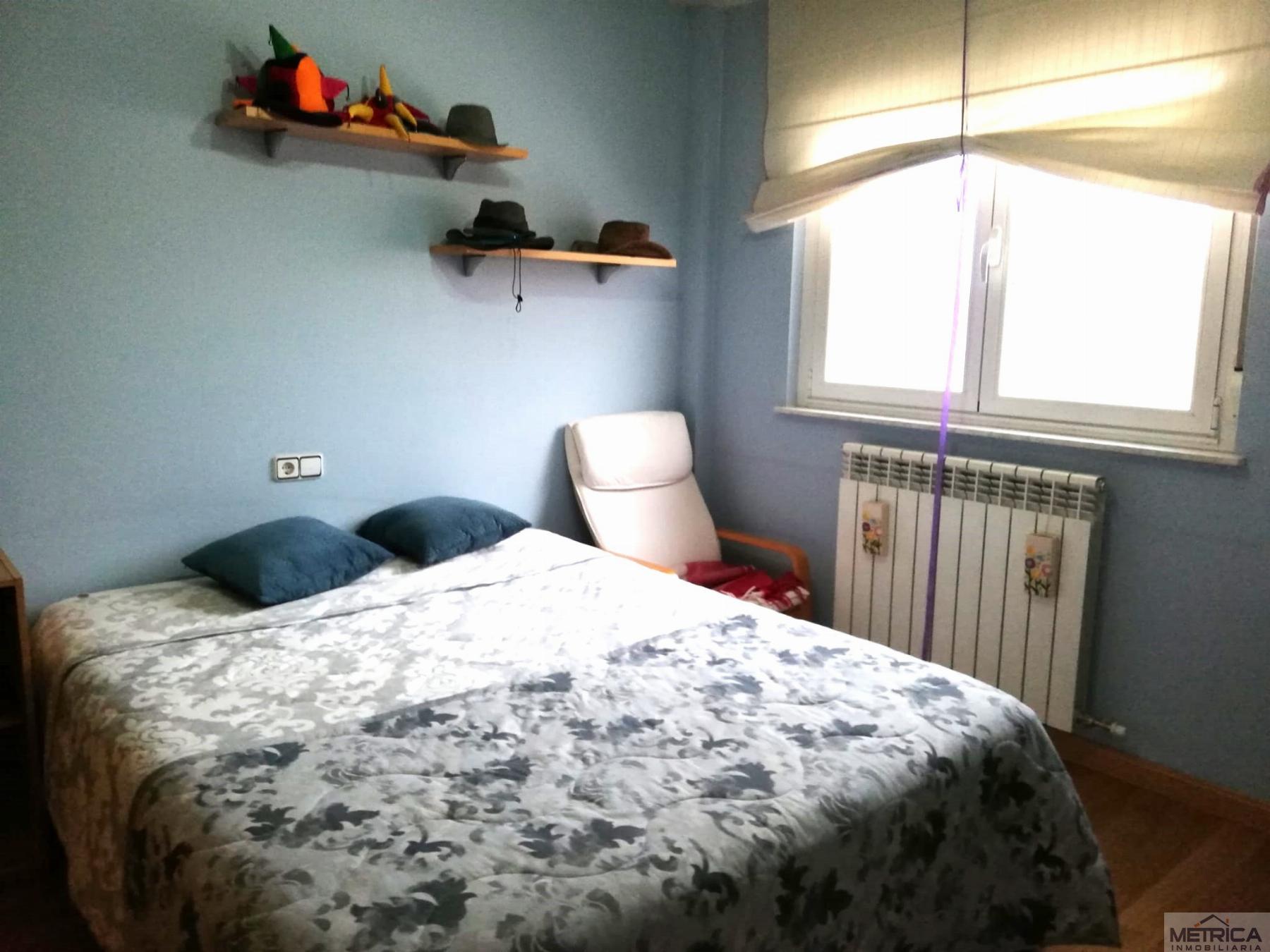 For sale of chalet in La Vellés