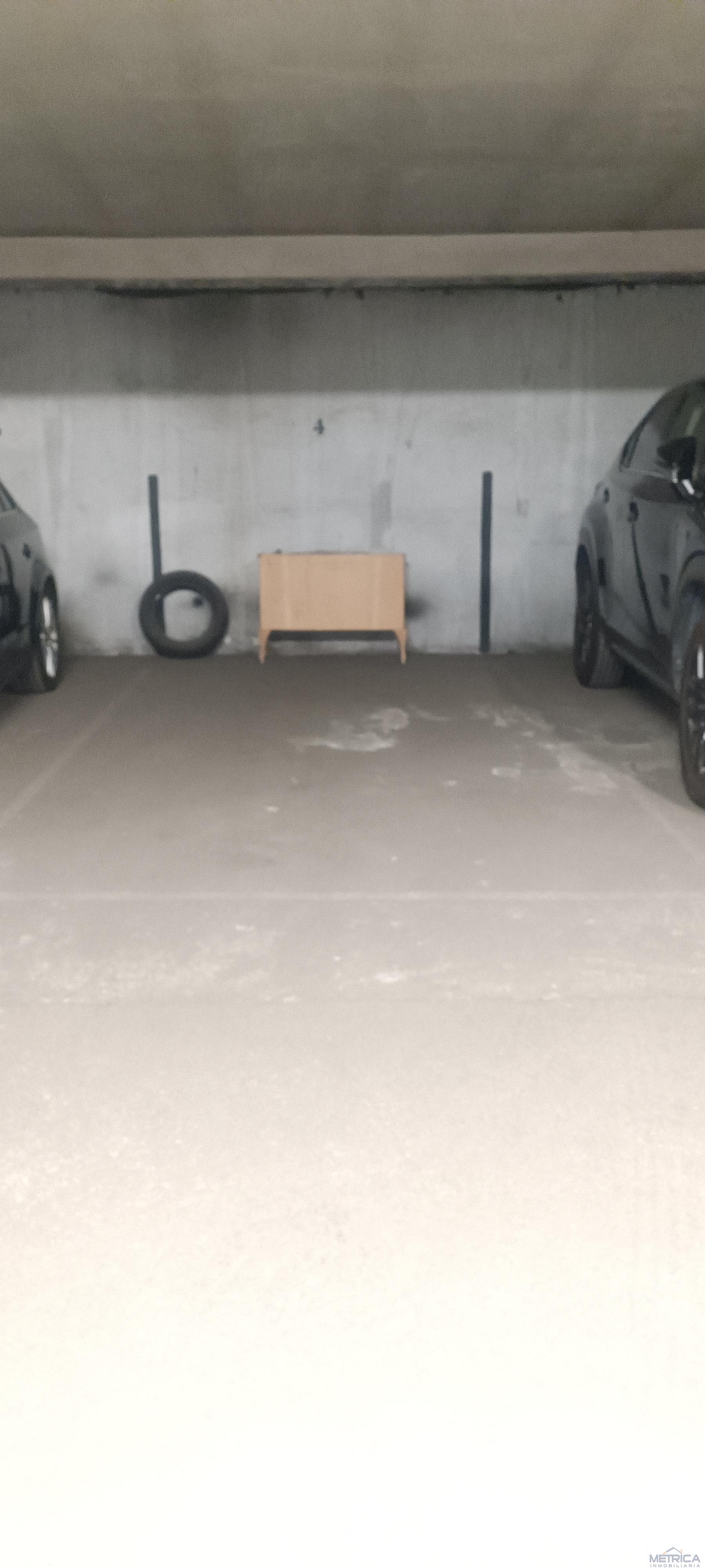 For sale of garage in Salamanca