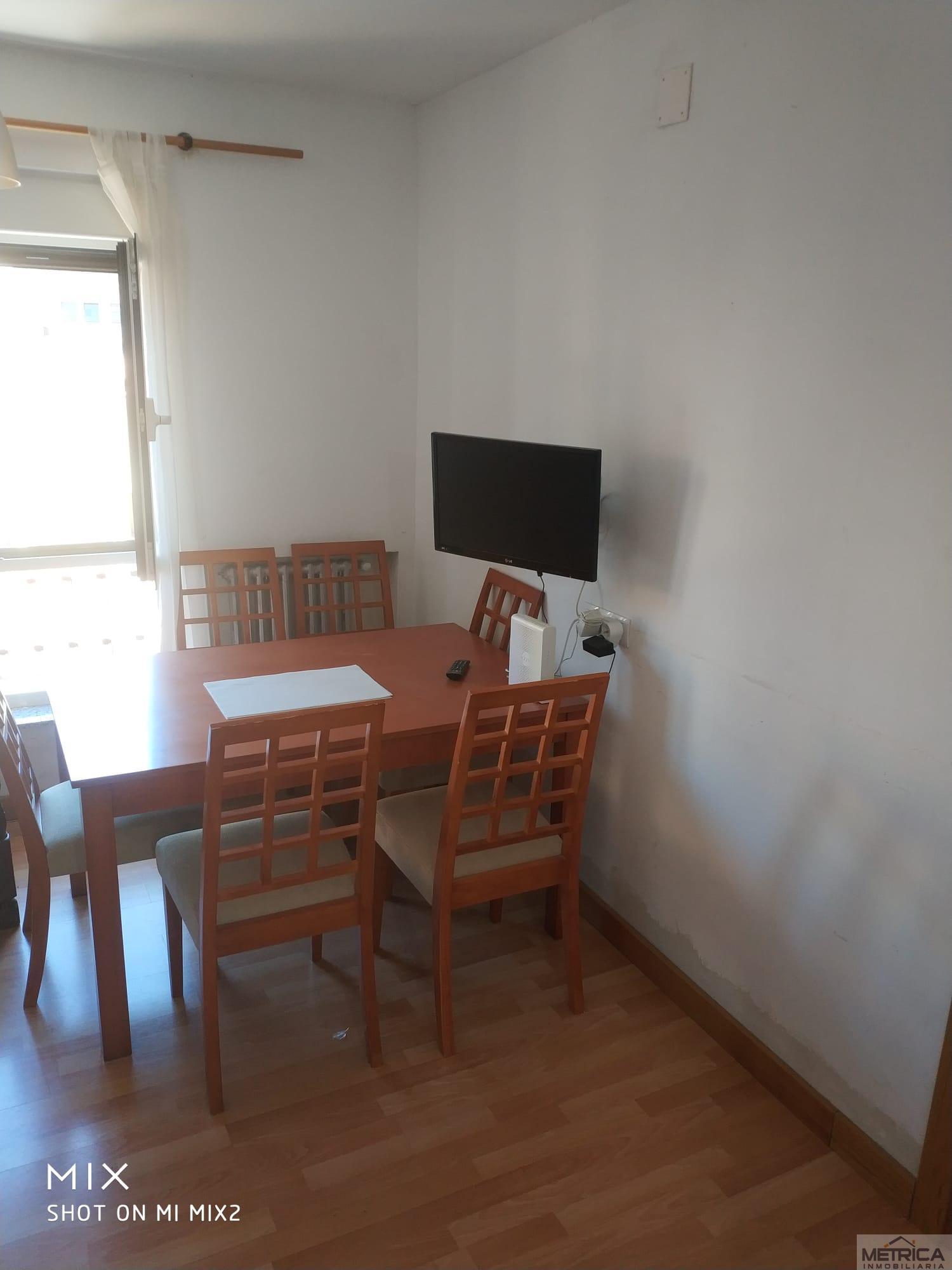 For sale of flat in Salamanca