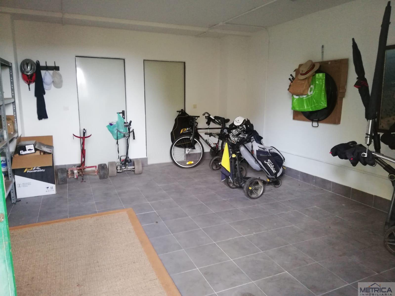 For sale of flat in Zarapicos