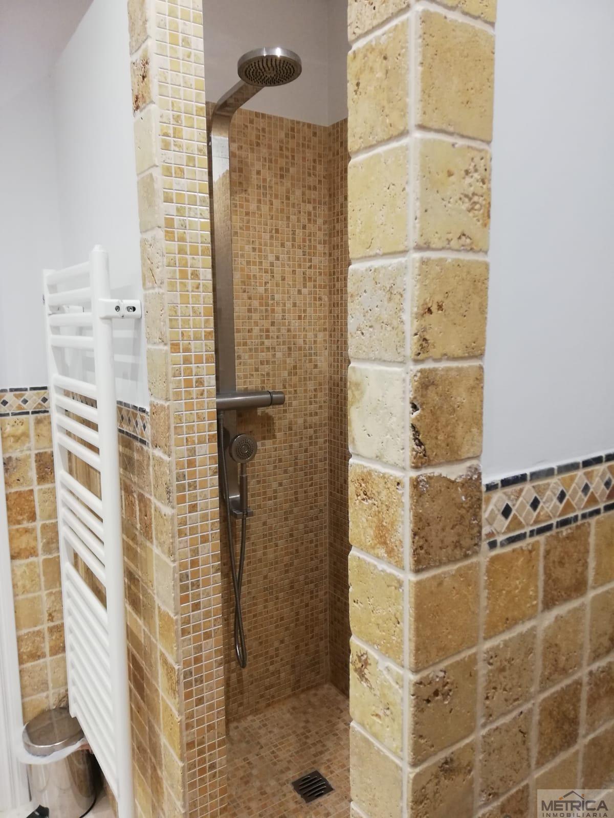 For sale of flat in Zarapicos