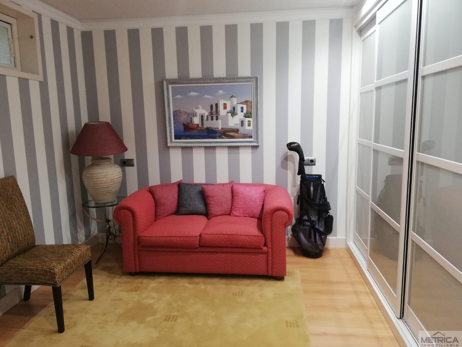 For sale of flat in Zarapicos