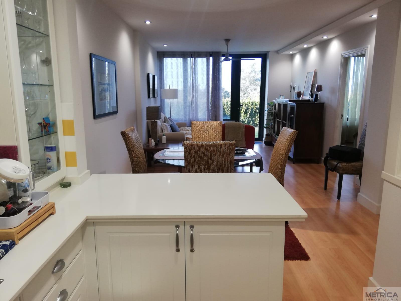 For sale of flat in Zarapicos