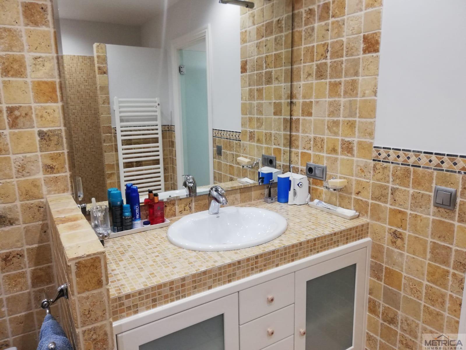 For sale of flat in Zarapicos