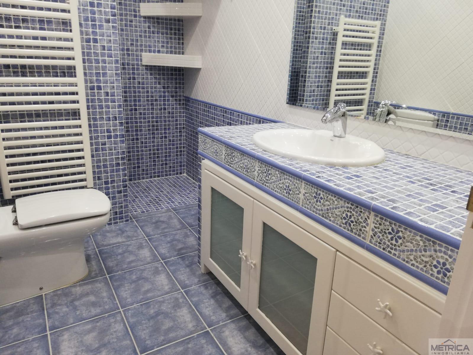 For sale of flat in Zarapicos