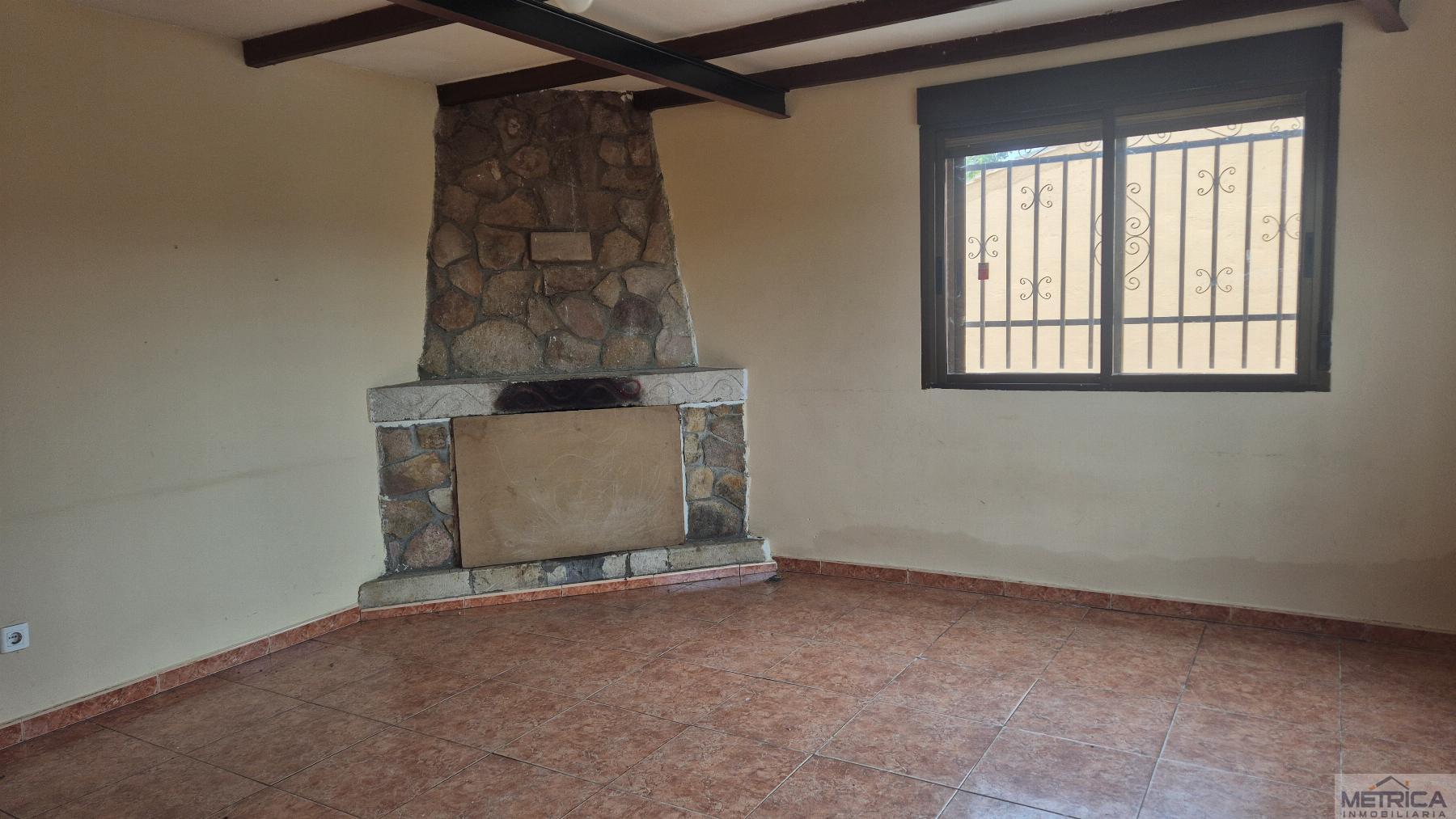 For sale of house in Zarapicos