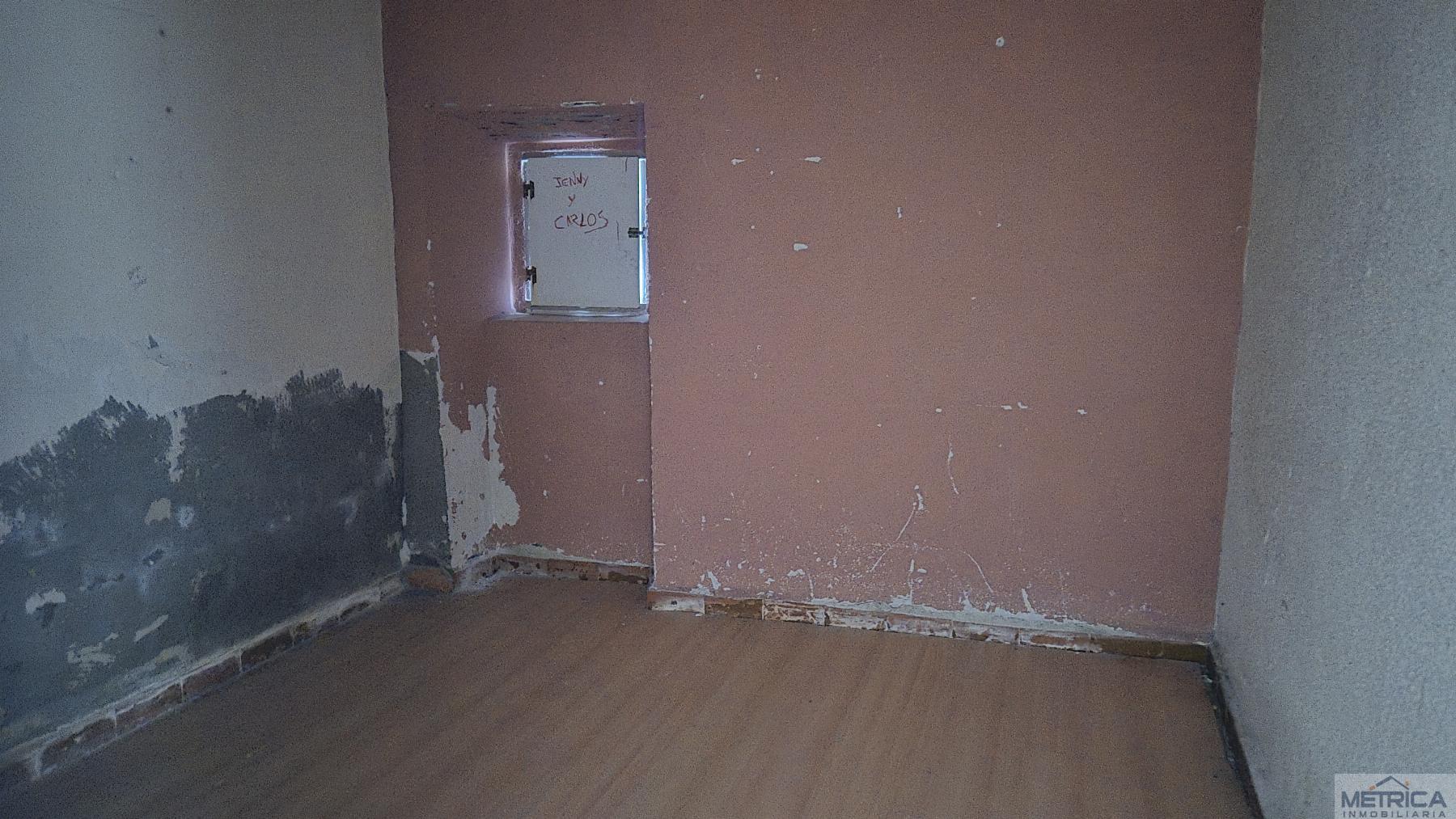 For sale of house in Zarapicos