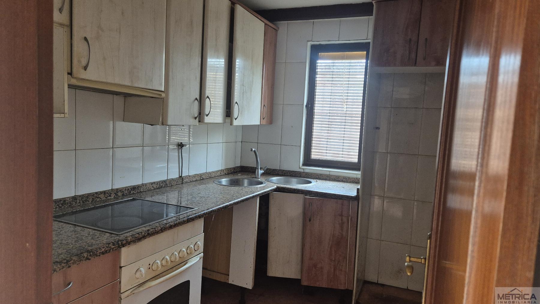 For sale of house in Zarapicos