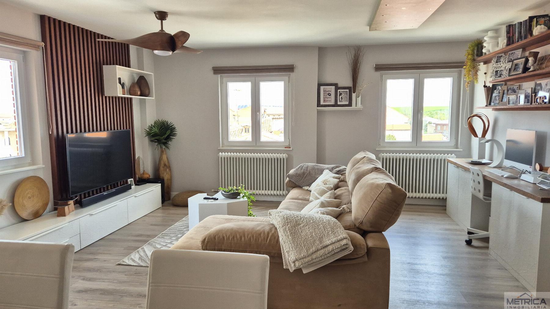 For sale of flat in Calzada de Valdunciel