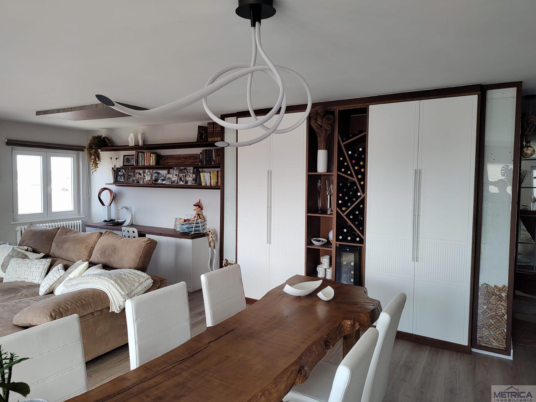 For sale of flat in Calzada de Valdunciel