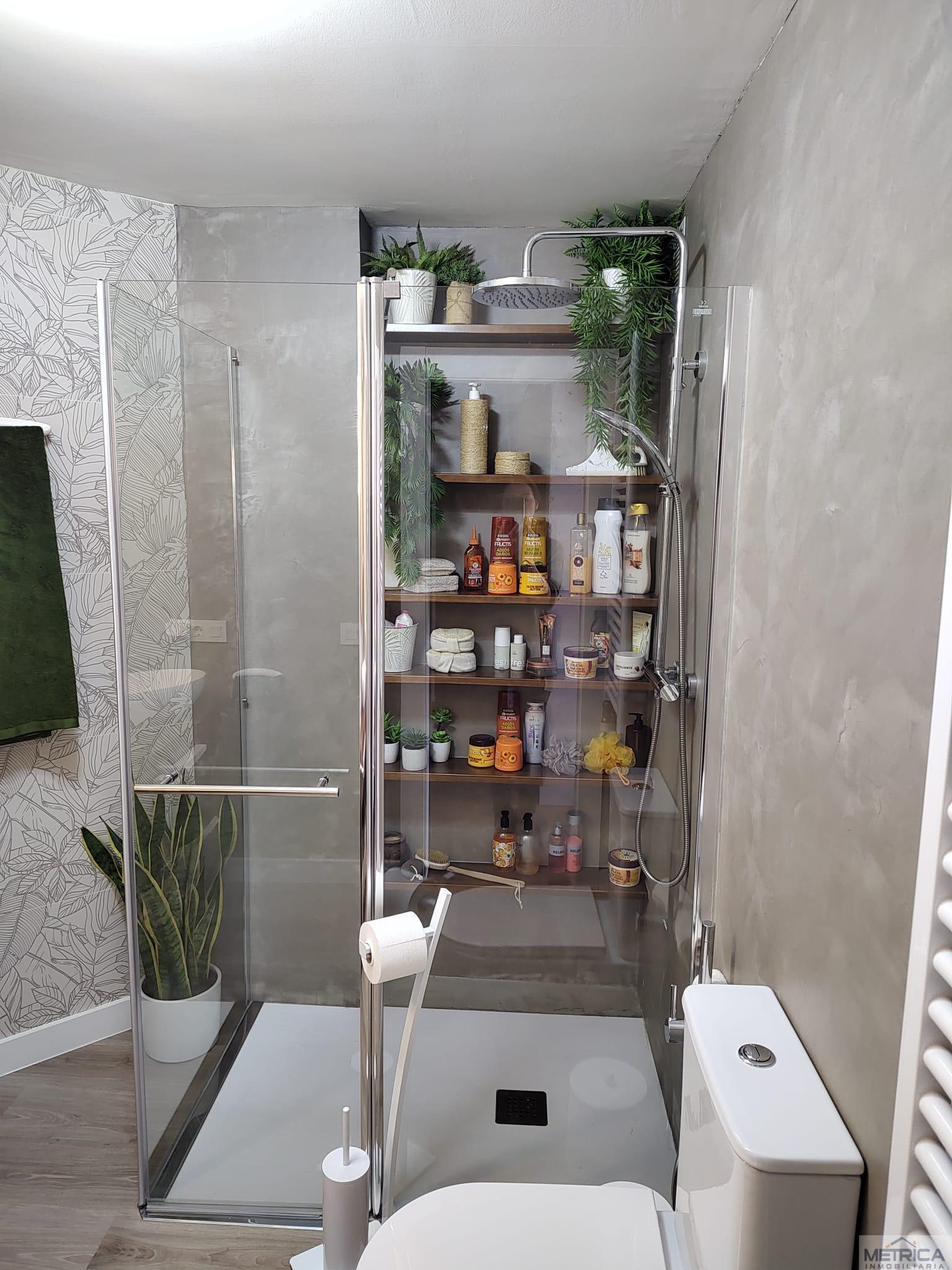 For sale of flat in Calzada de Valdunciel