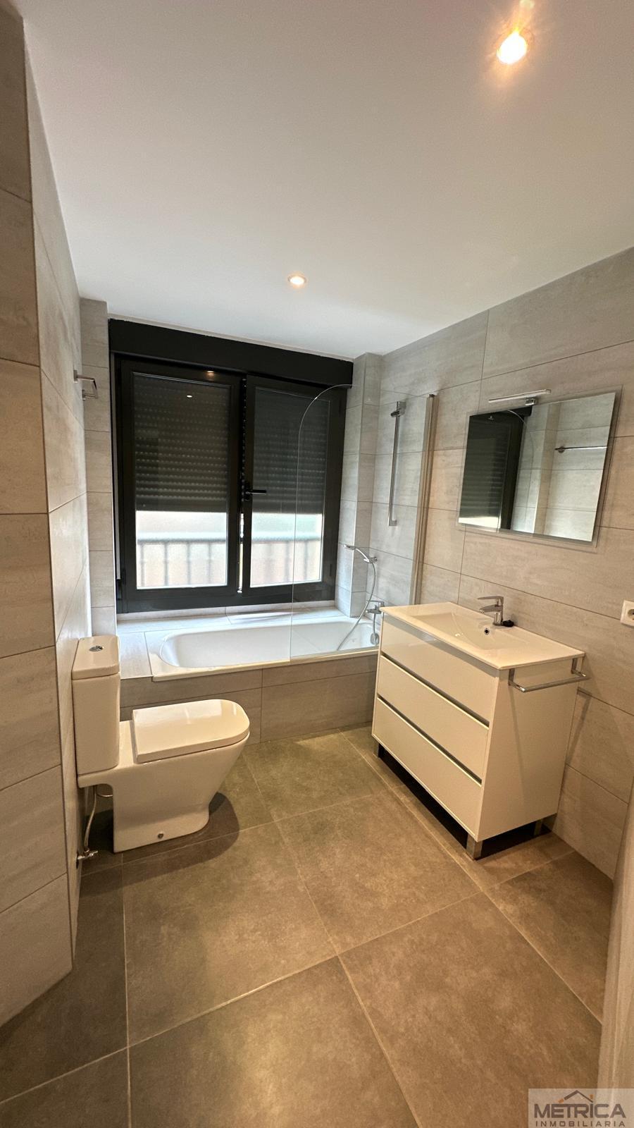 For rent of flat in Salamanca