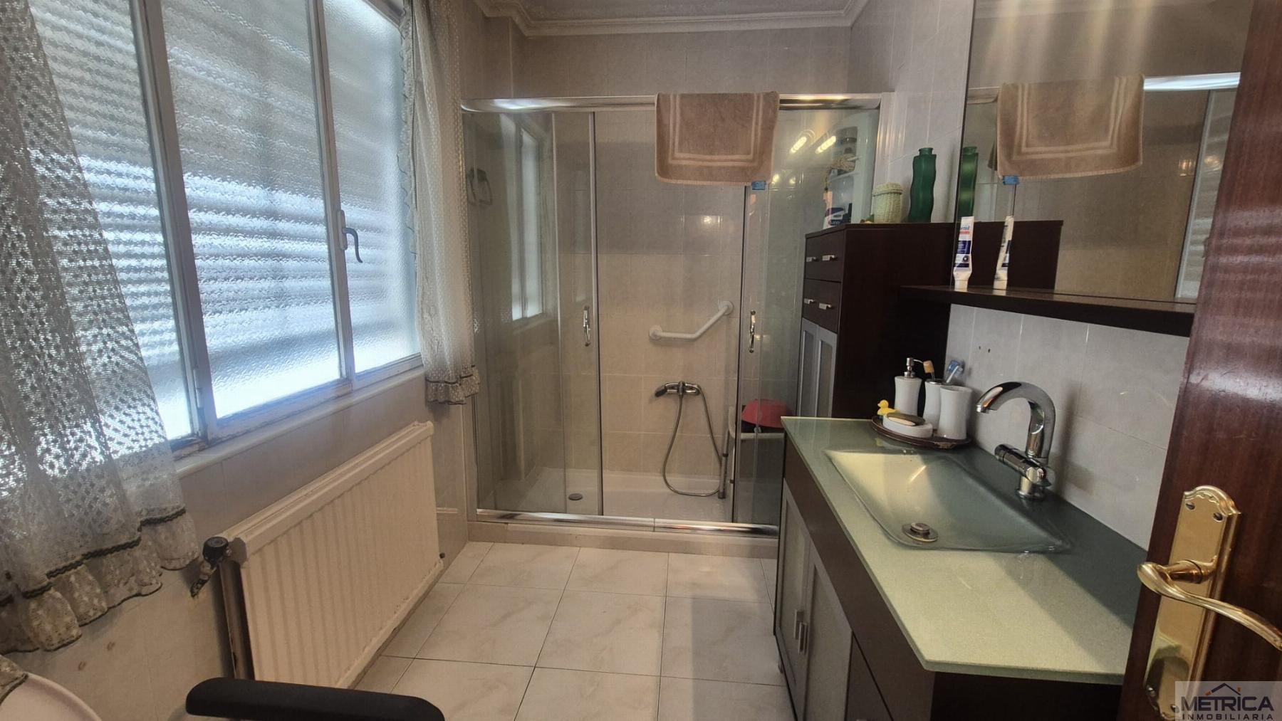 For sale of penthouse in Salamanca