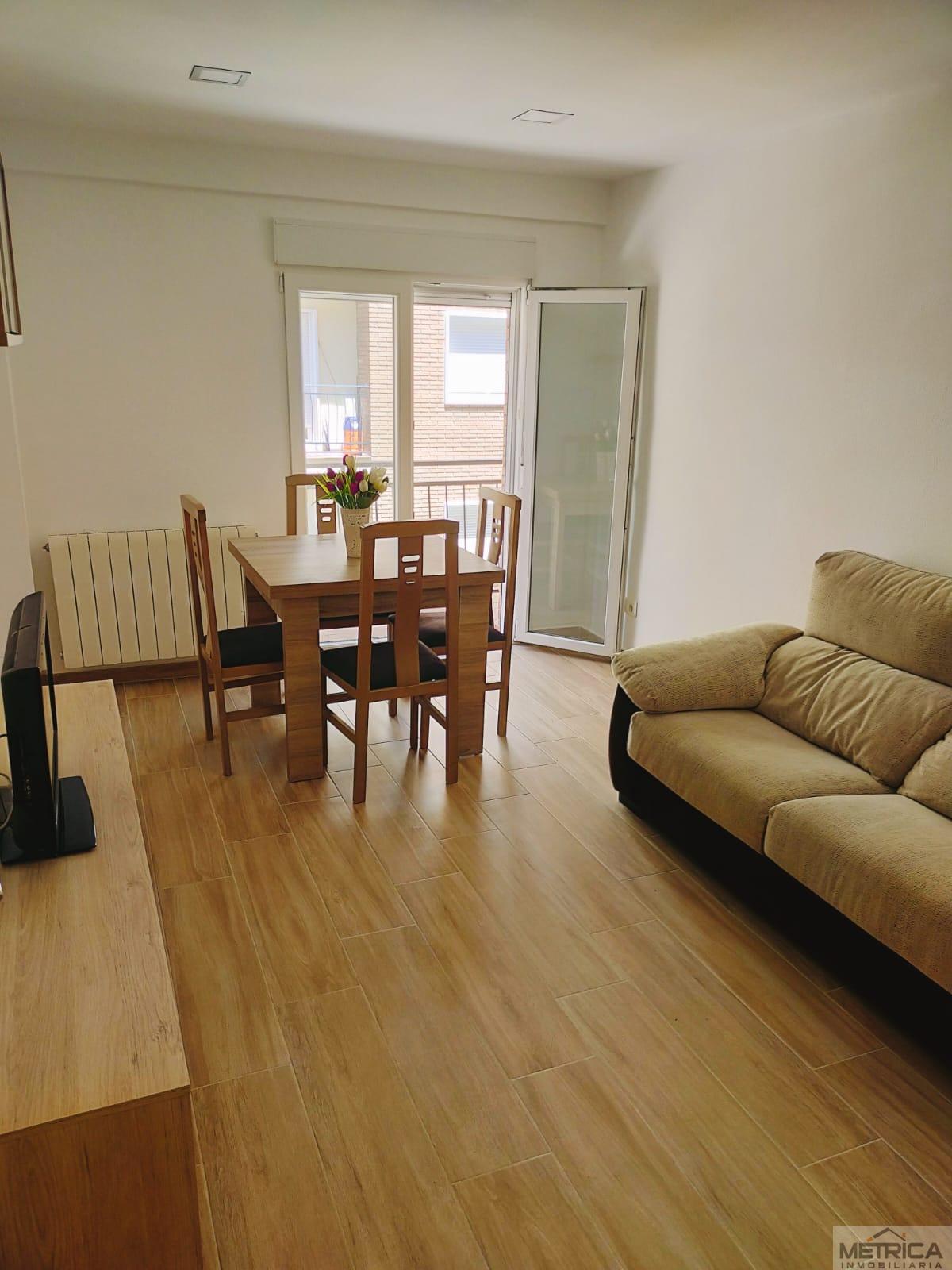 For rent of flat in Salamanca