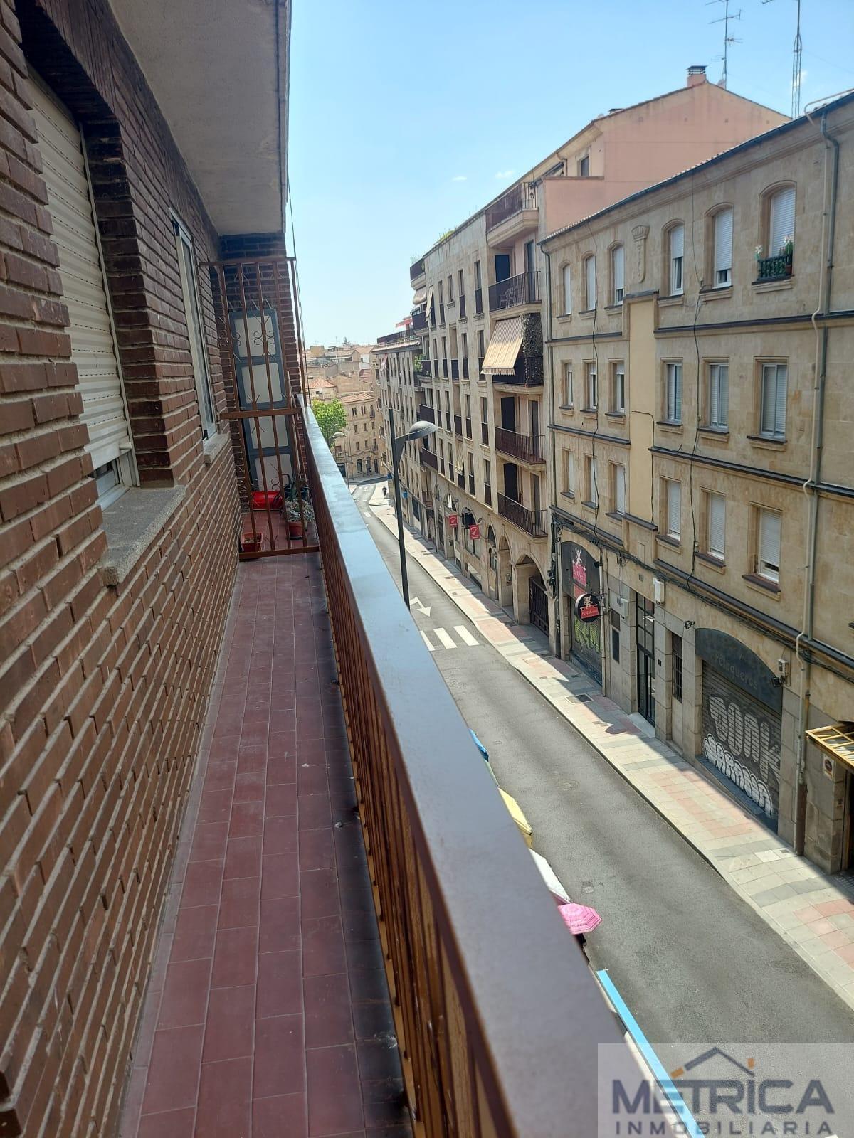 For rent of flat in Salamanca