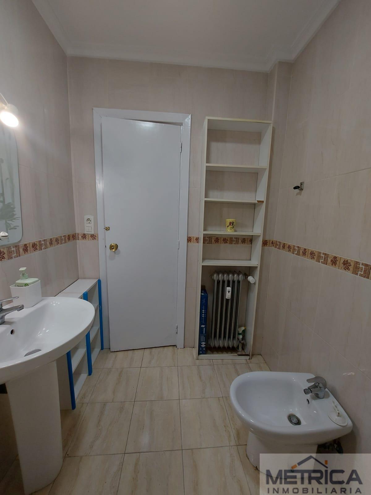 For rent of flat in Salamanca