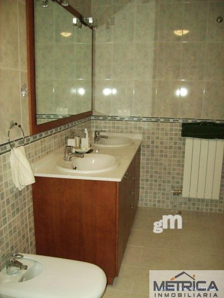 For sale of flat in Aldeatejada