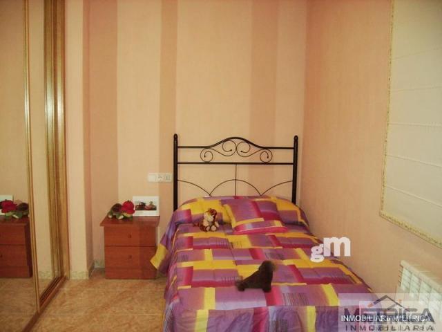 For sale of flat in Aldeatejada