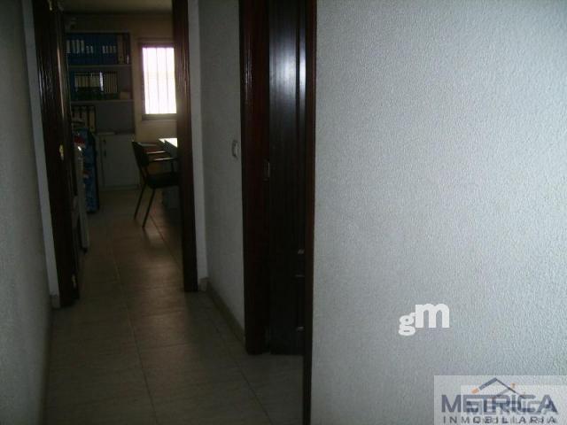 For sale of commercial in Salamanca