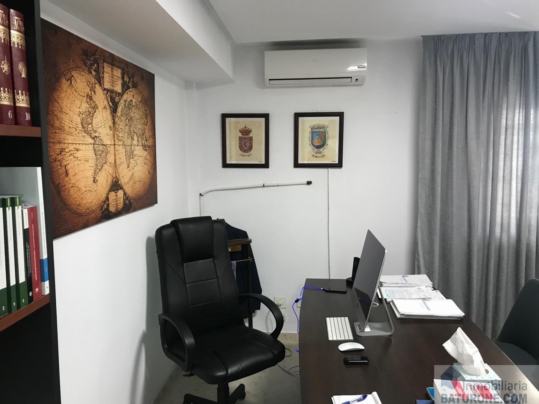 For sale of premises in San Fernando