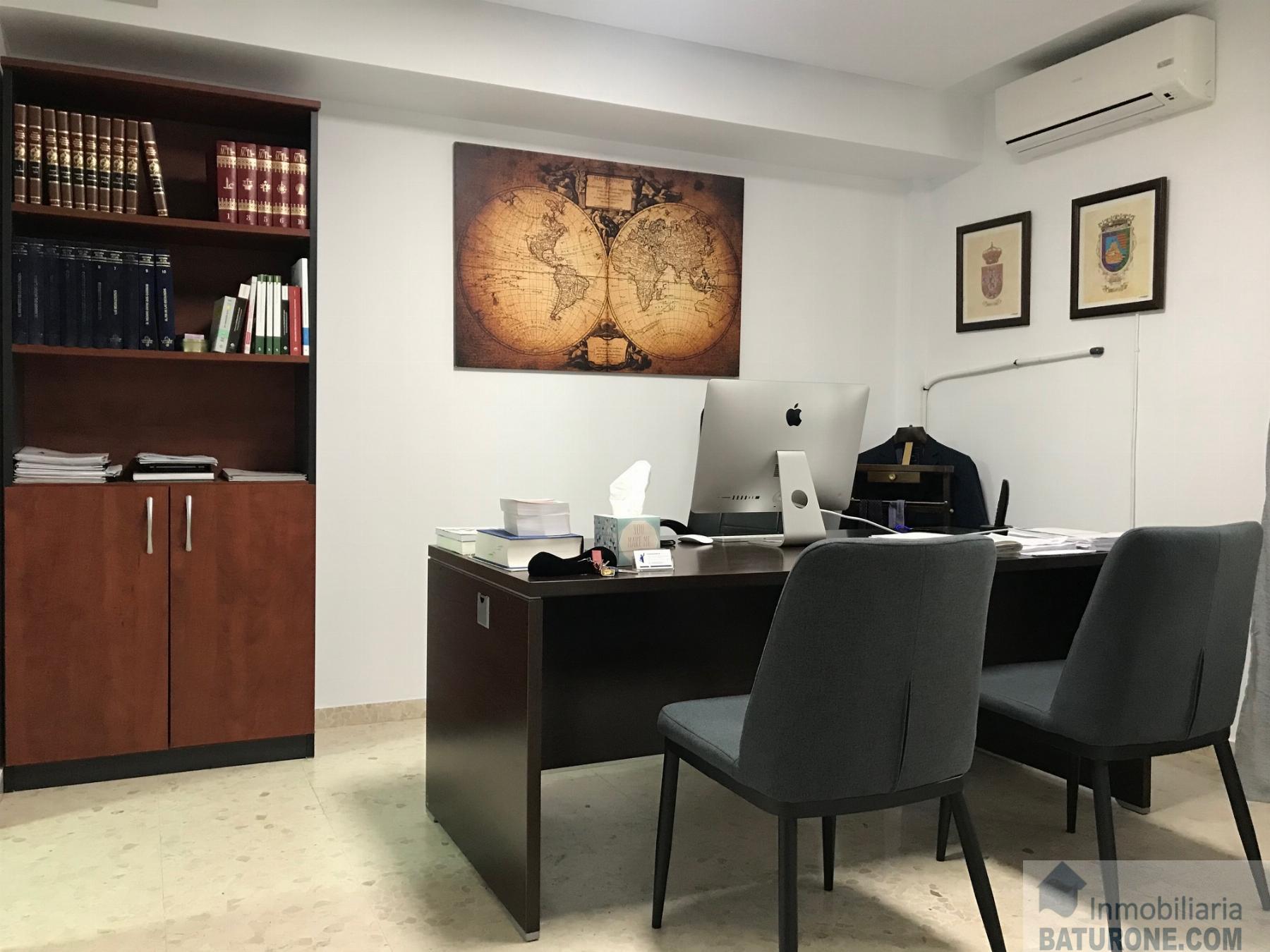 For sale of premises in San Fernando