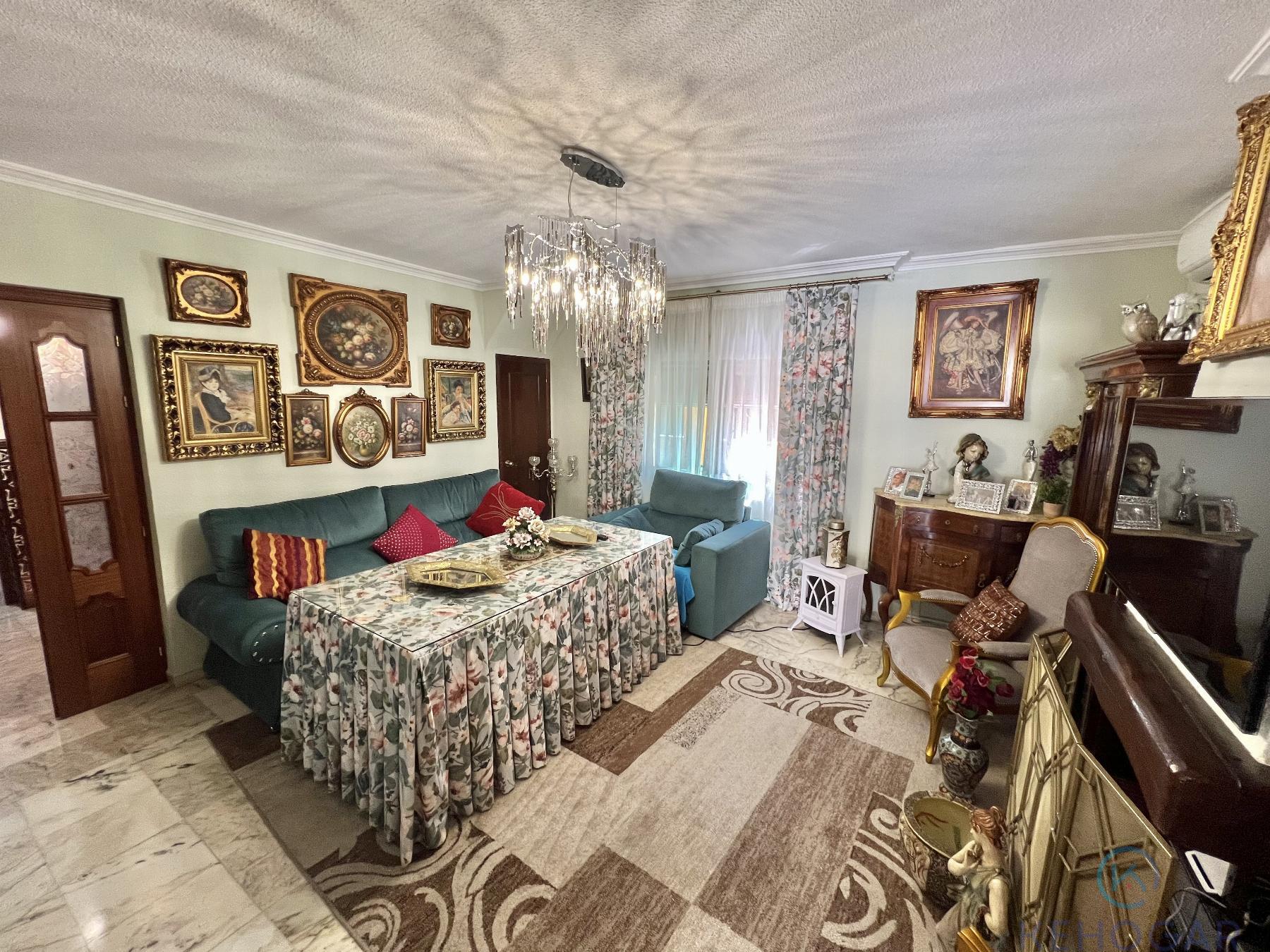 Venta de casa en Dos Hermanas