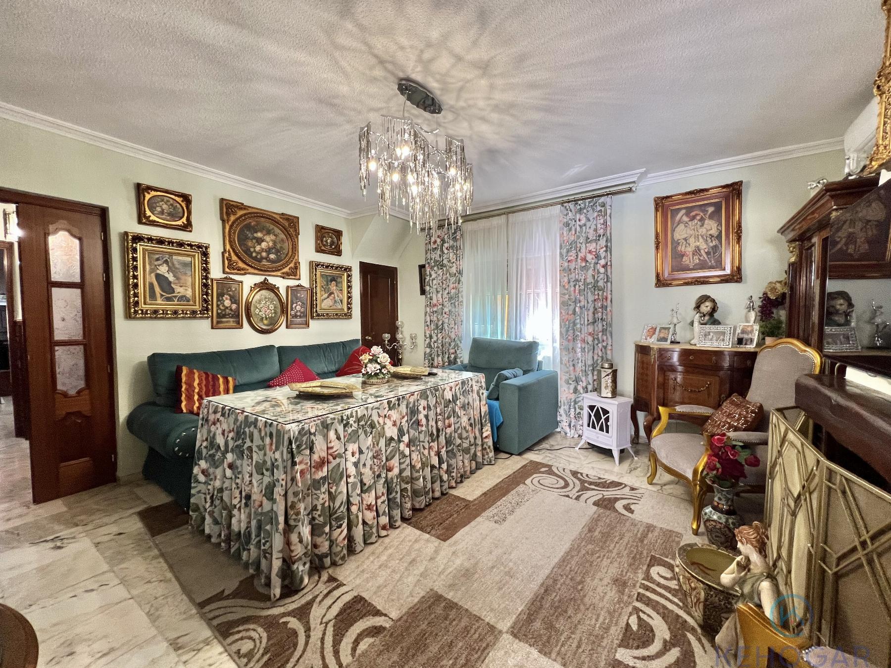 Venta de casa en Dos Hermanas