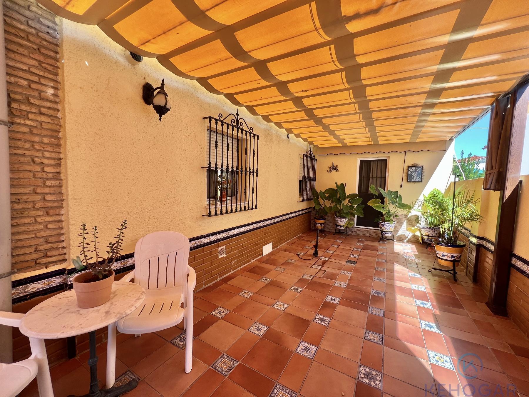 Venta de casa en Dos Hermanas