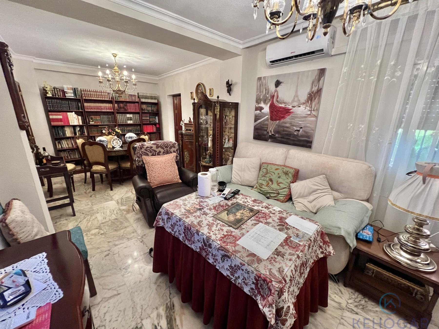 Venta de casa en Dos Hermanas
