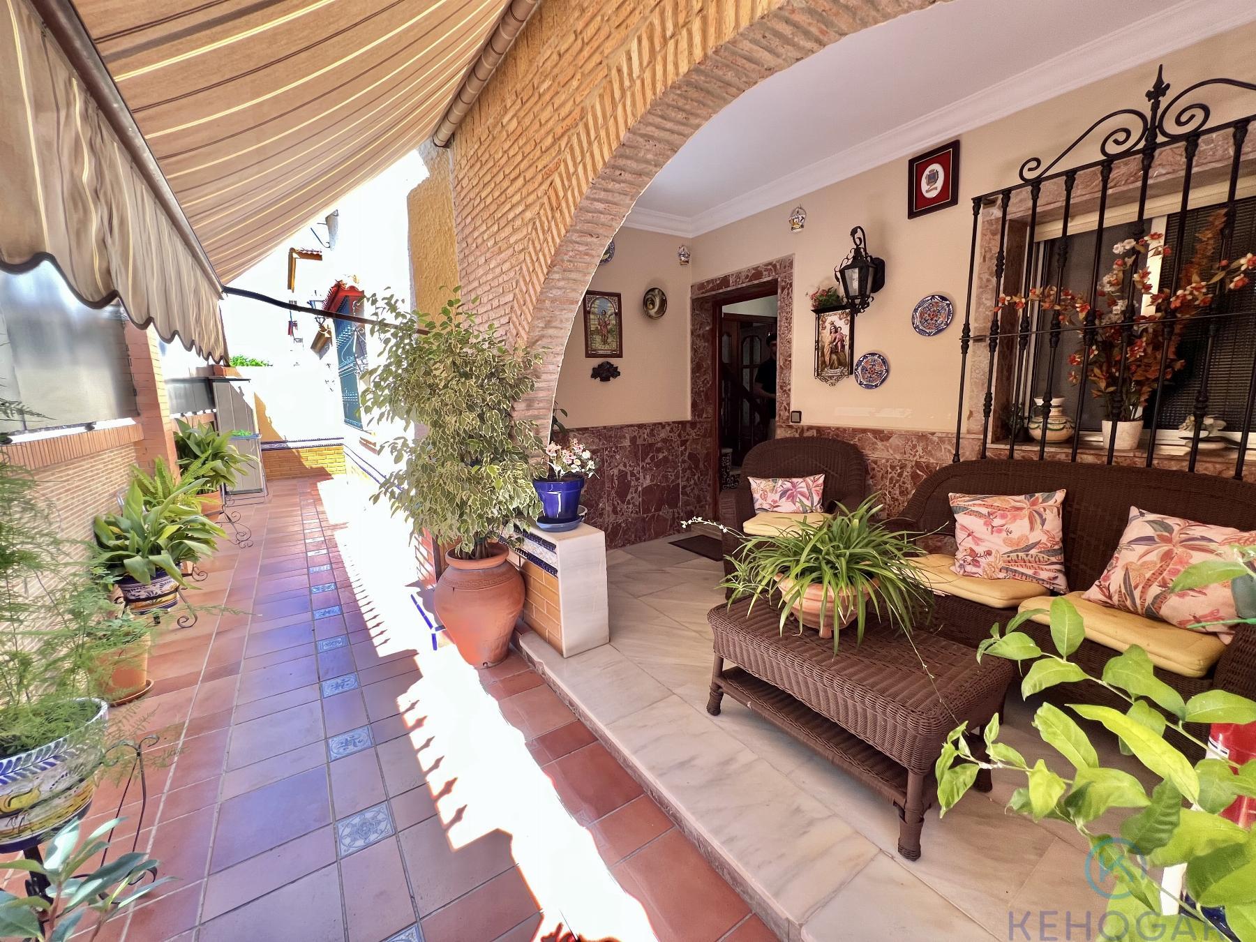 Venta de casa en Dos Hermanas