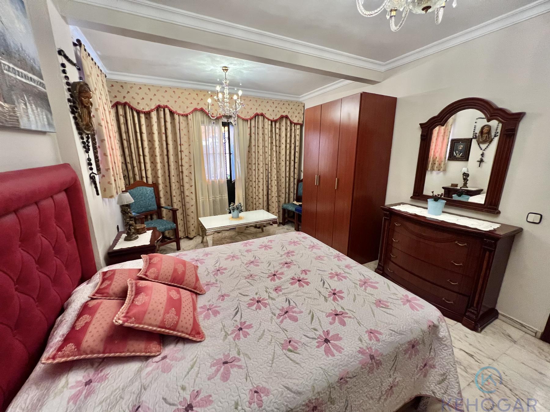 Venta de casa en Dos Hermanas