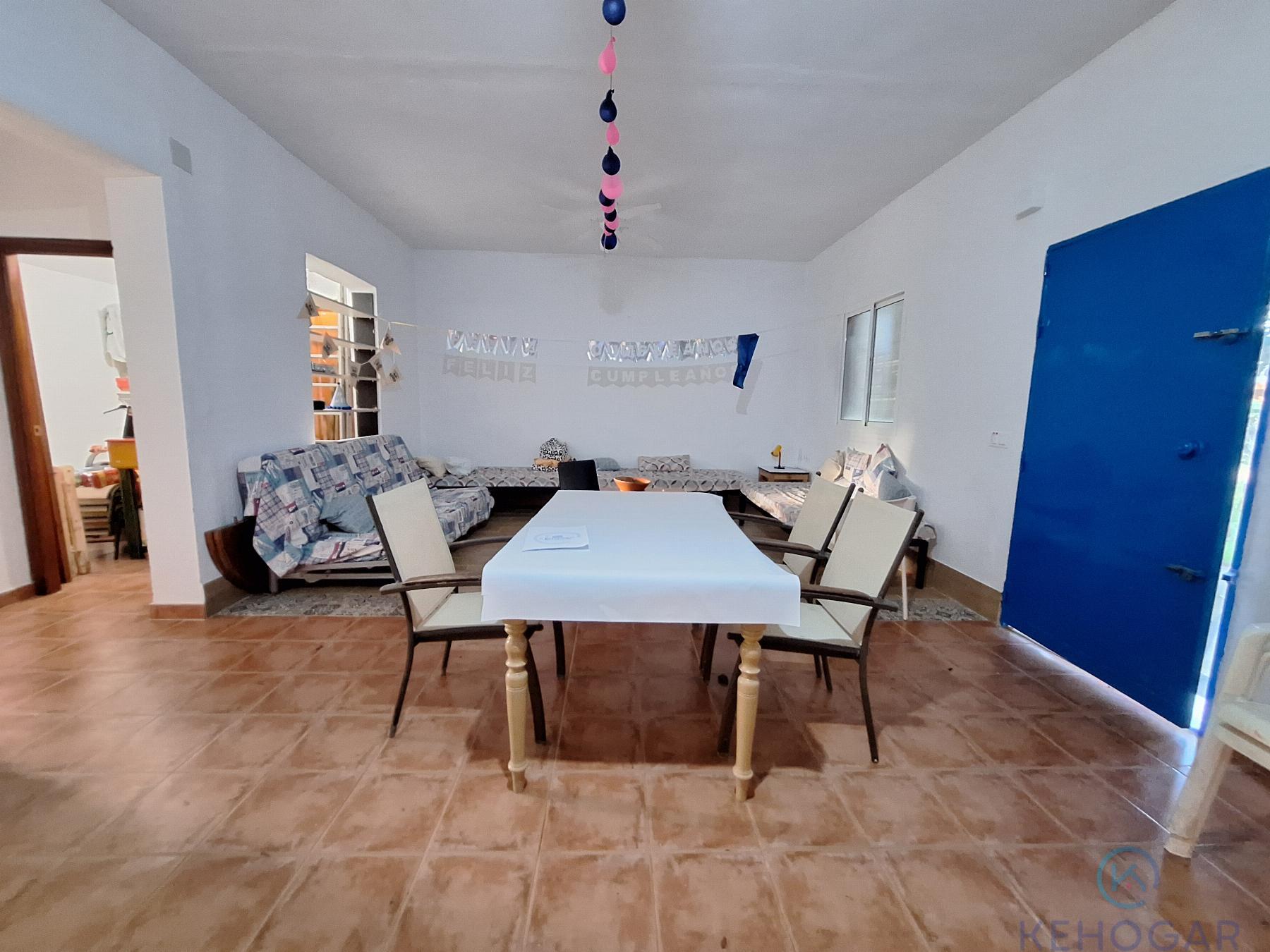 Venta de finca rústica en Dos Hermanas