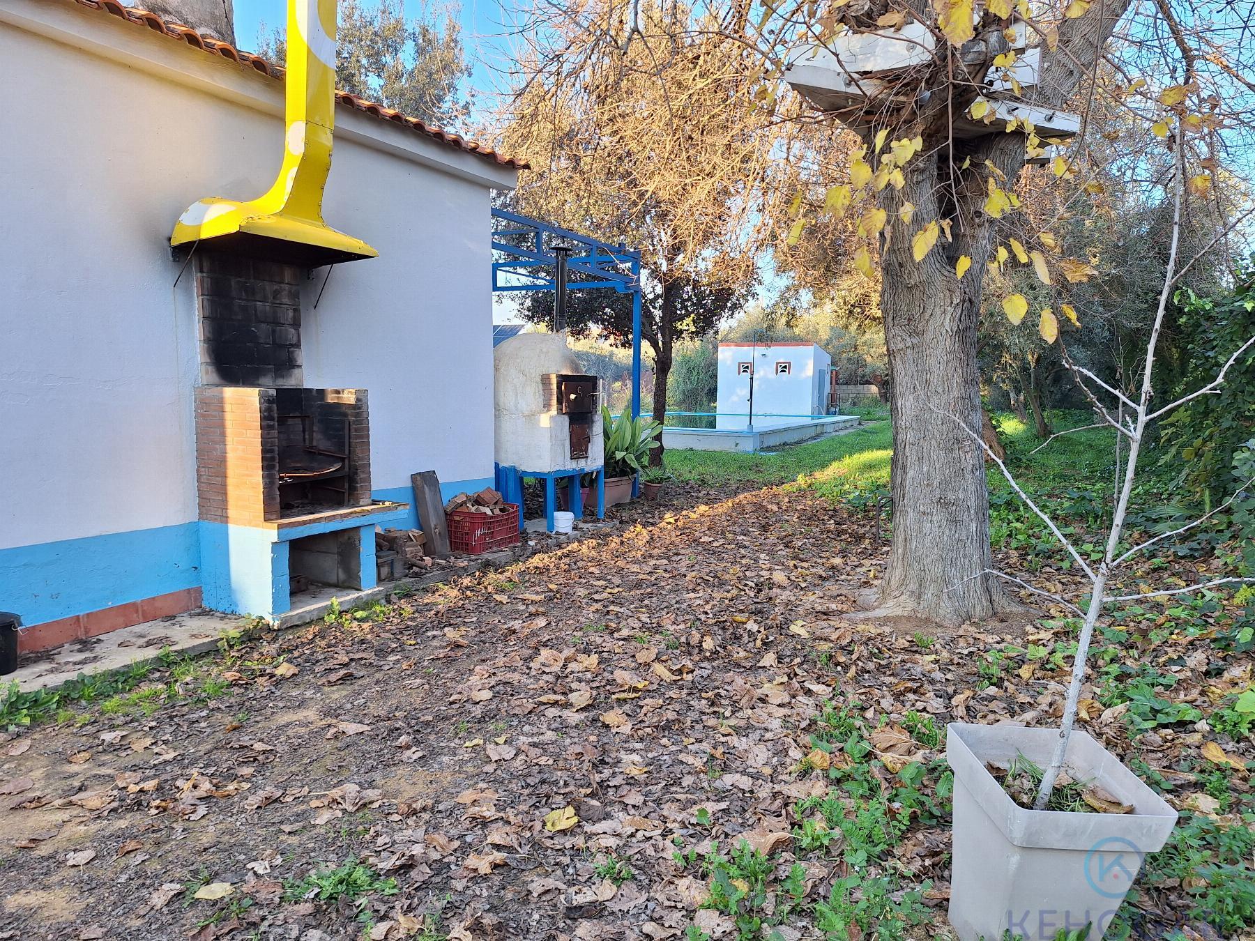 Venta de finca rústica en Dos Hermanas