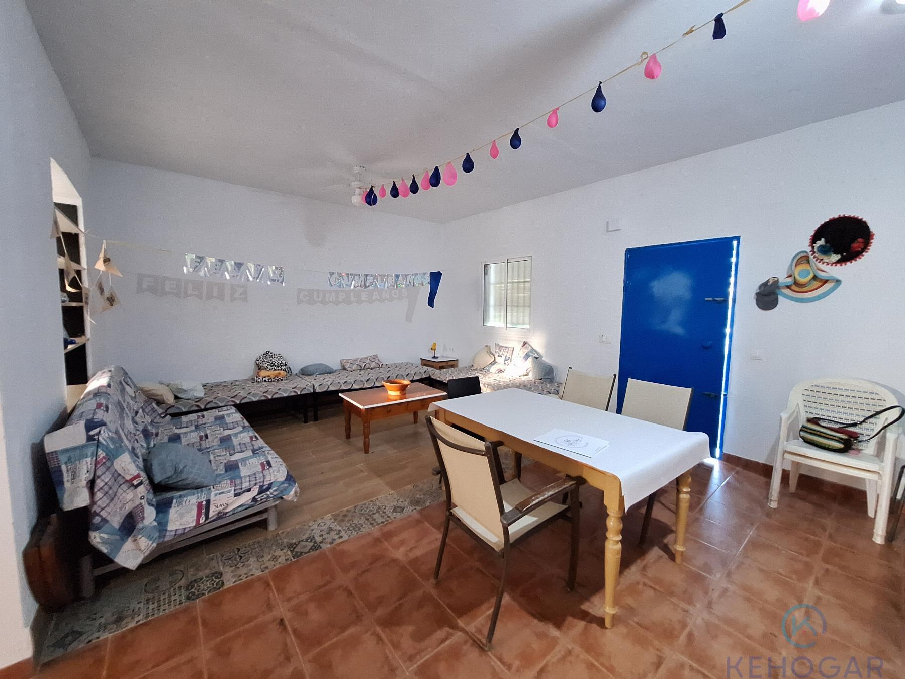 Venta de finca rústica en Dos Hermanas