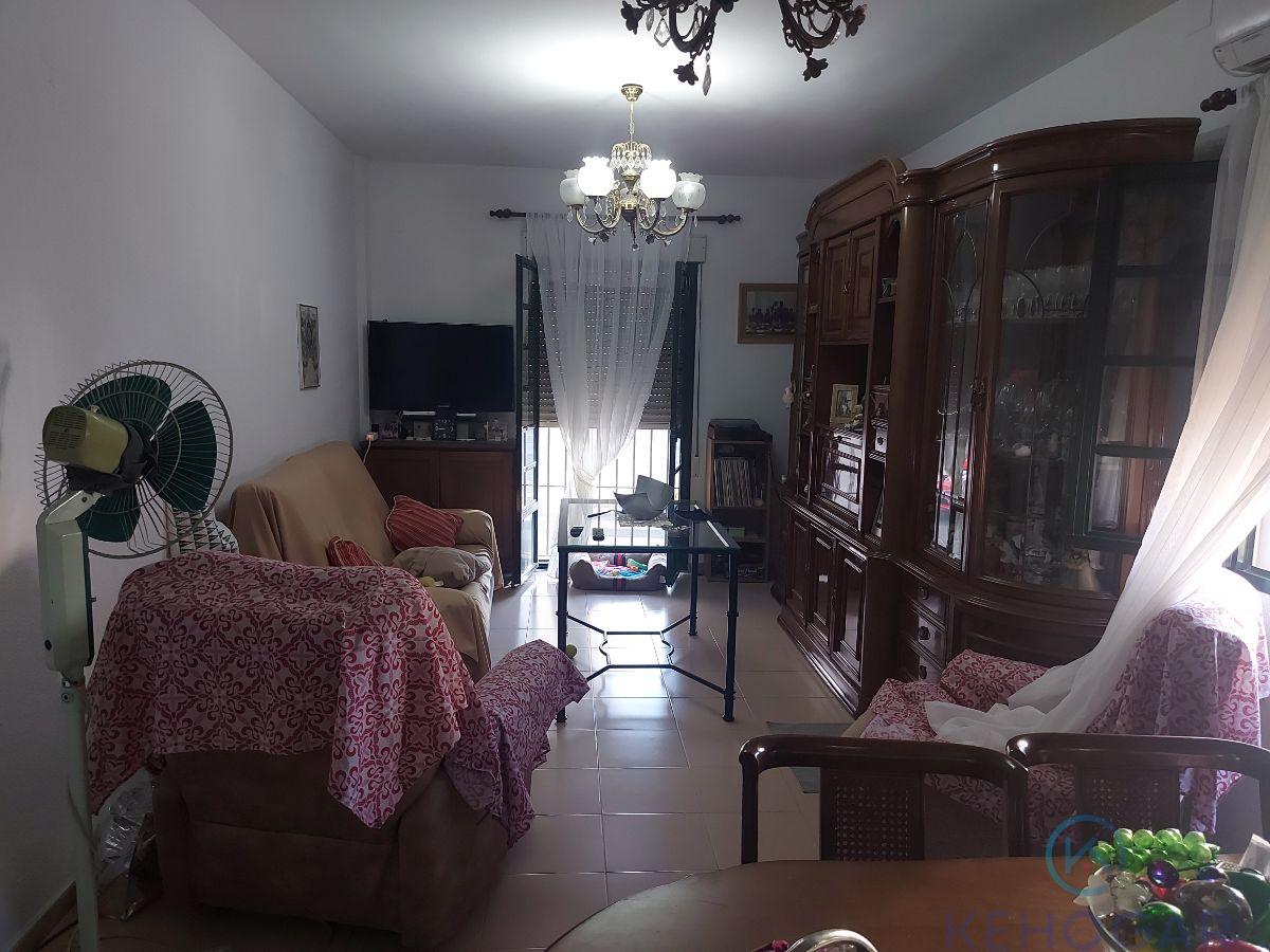 For sale of house in Dos Hermanas