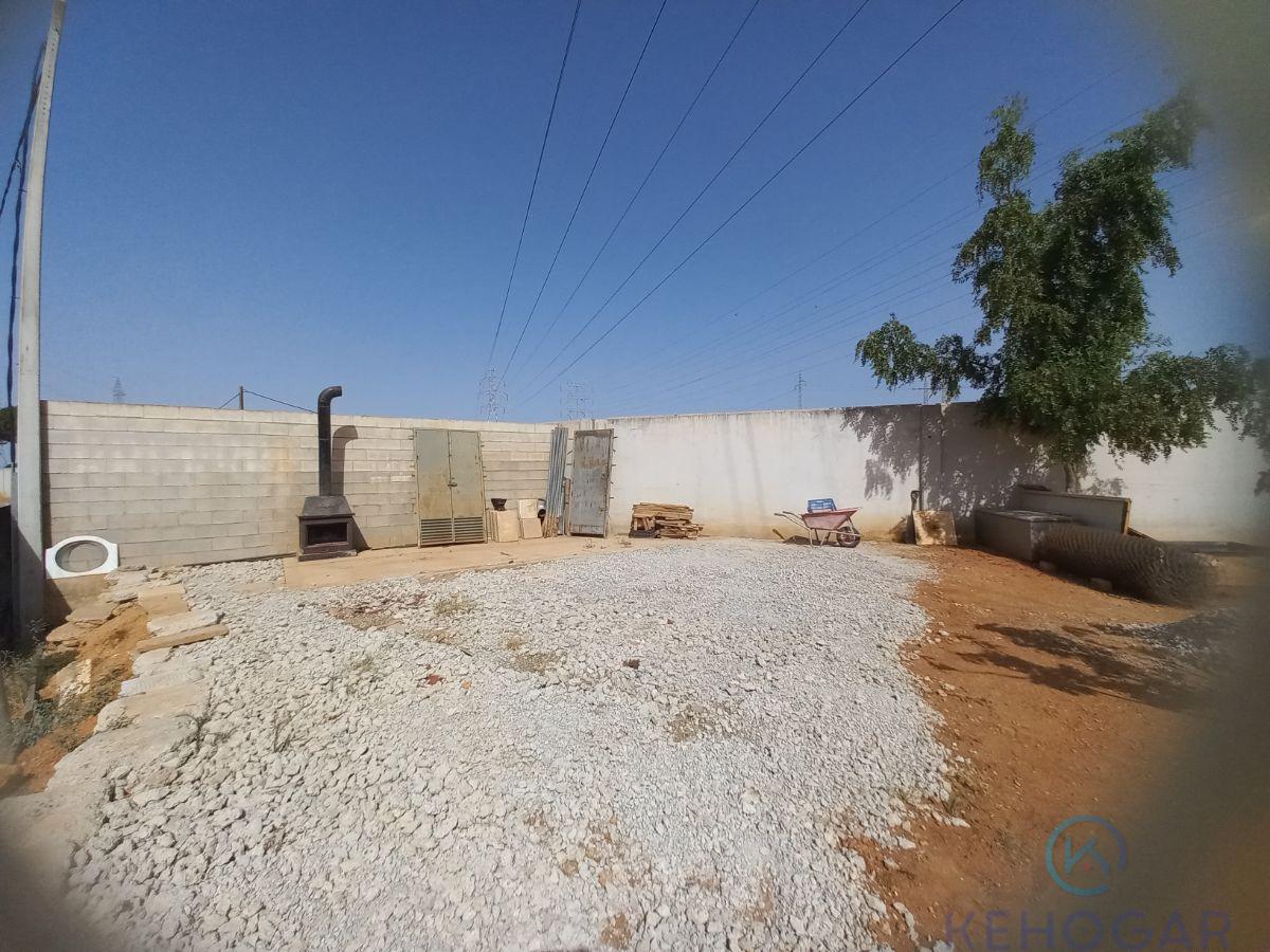 Venta de terreno en Dos Hermanas