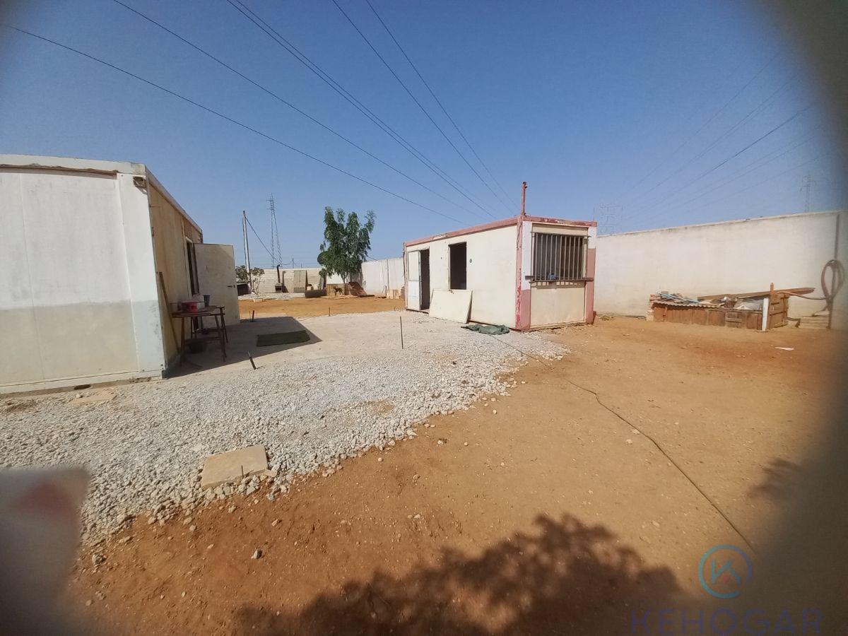 Venta de terreno en Dos Hermanas
