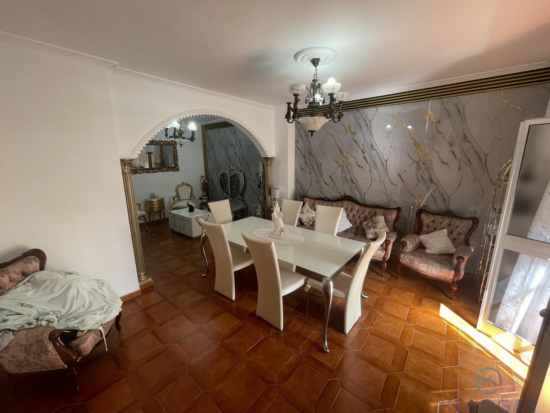 Venta de casa en Dos Hermanas