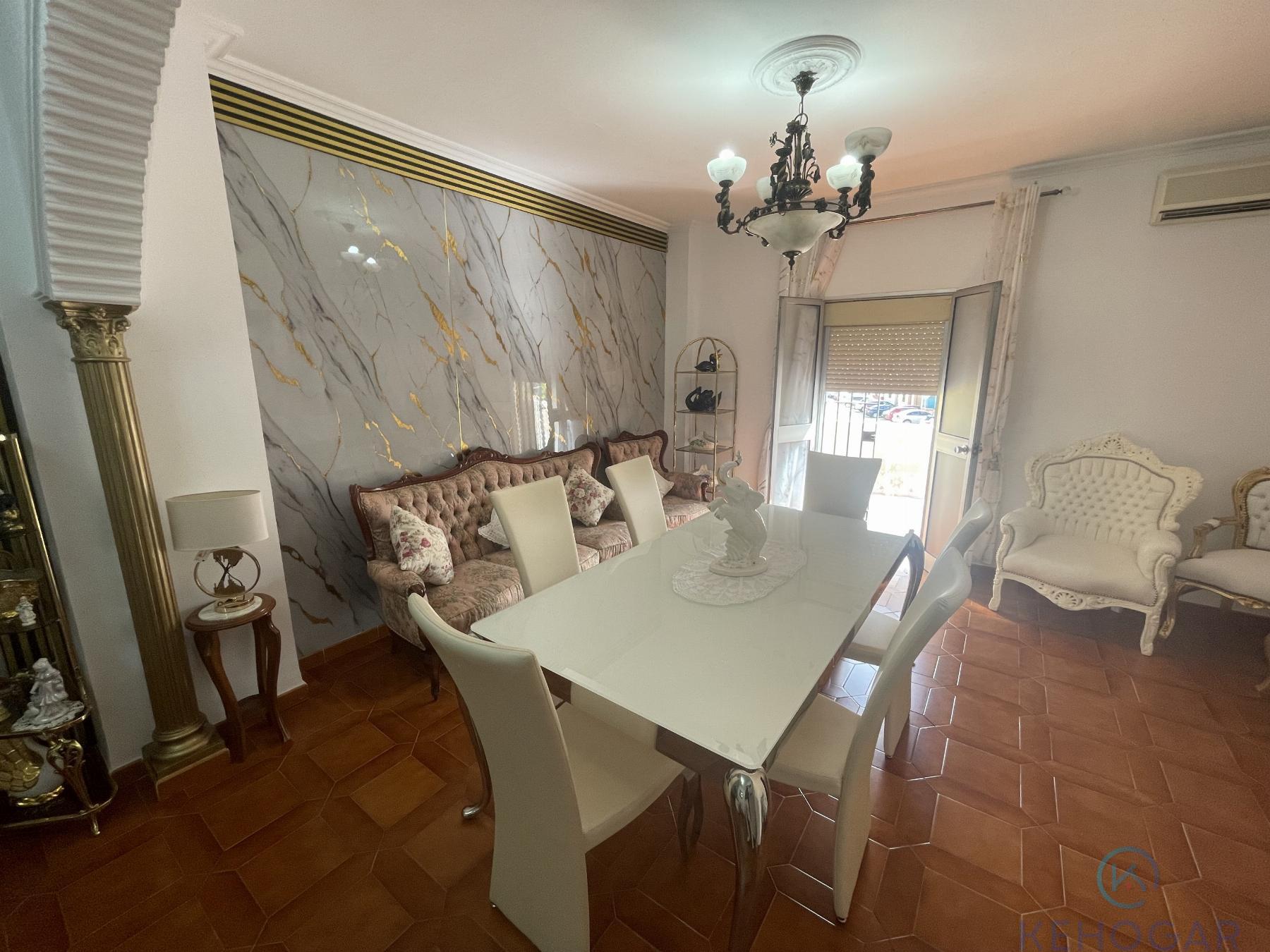 Venta de casa en Dos Hermanas