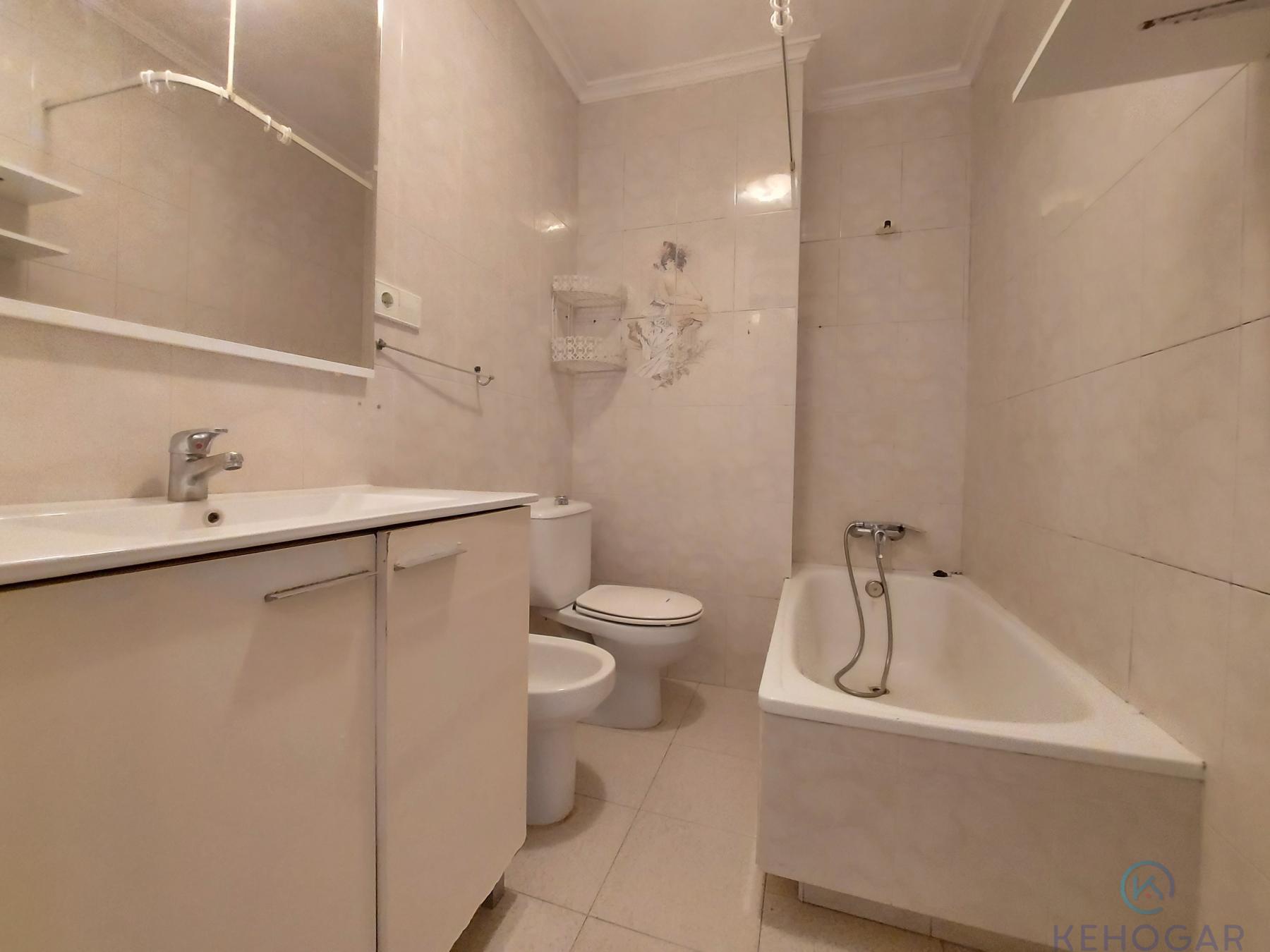 For sale of flat in Dos Hermanas