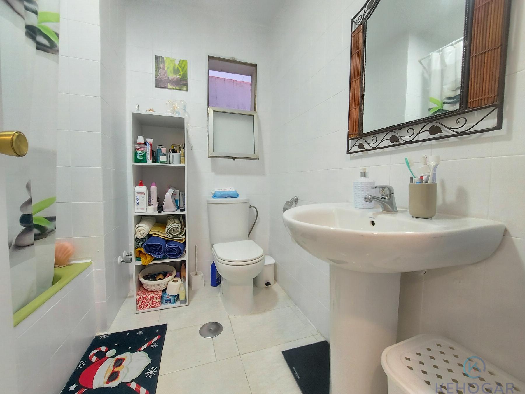 For sale of flat in Dos Hermanas