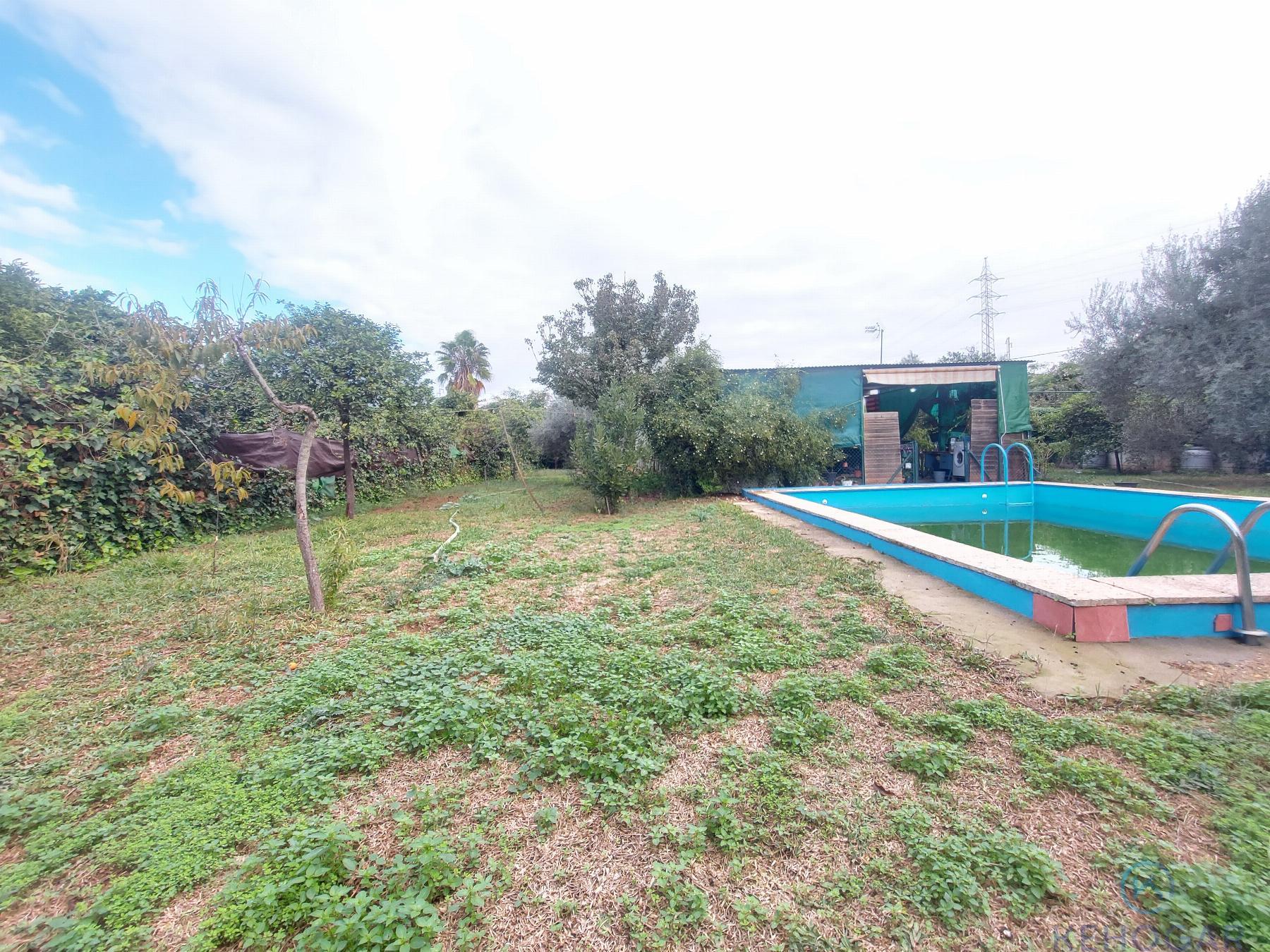 For sale of rural property in Alcalá de Guadaíra