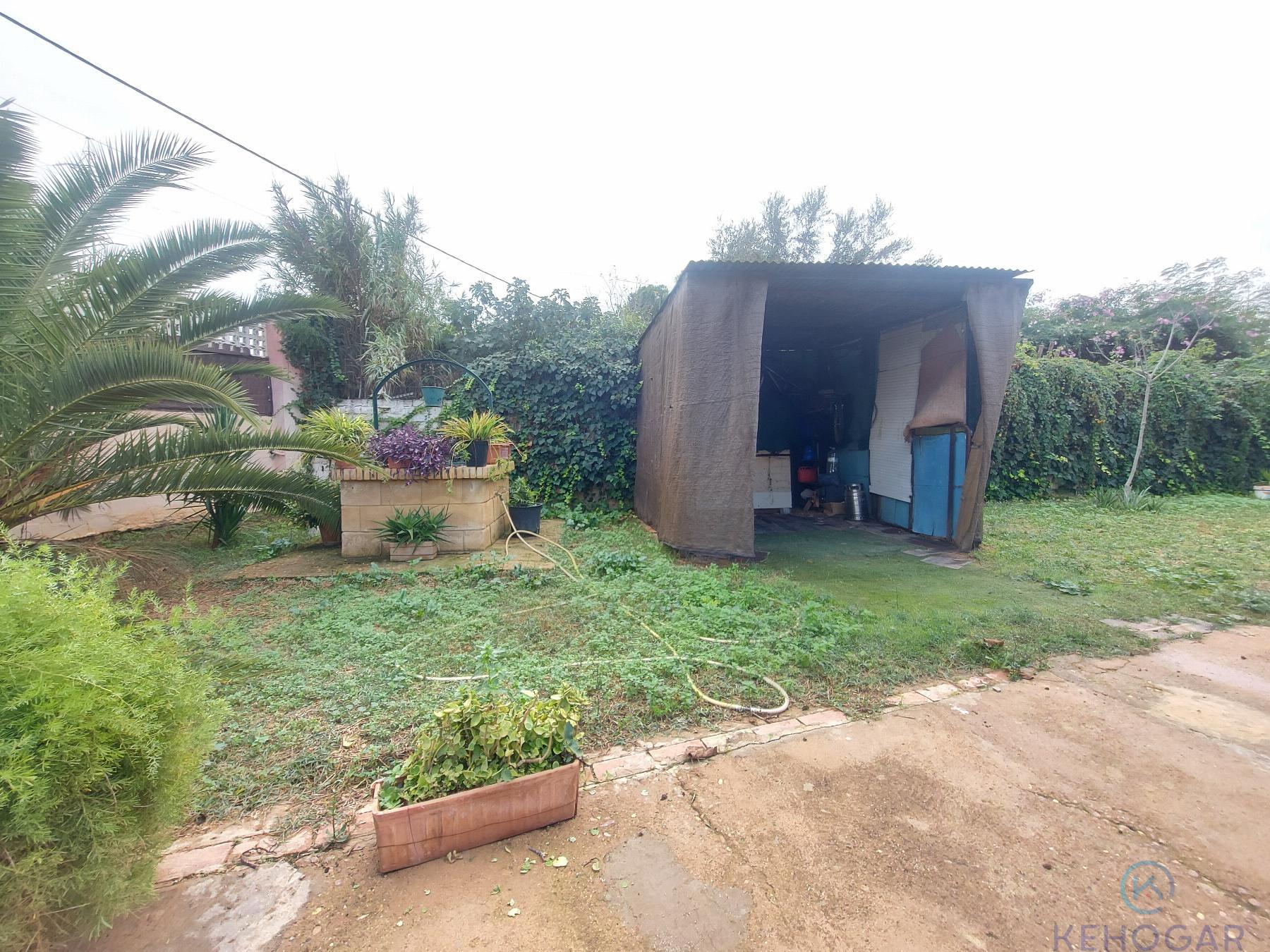 For sale of rural property in Alcalá de Guadaíra