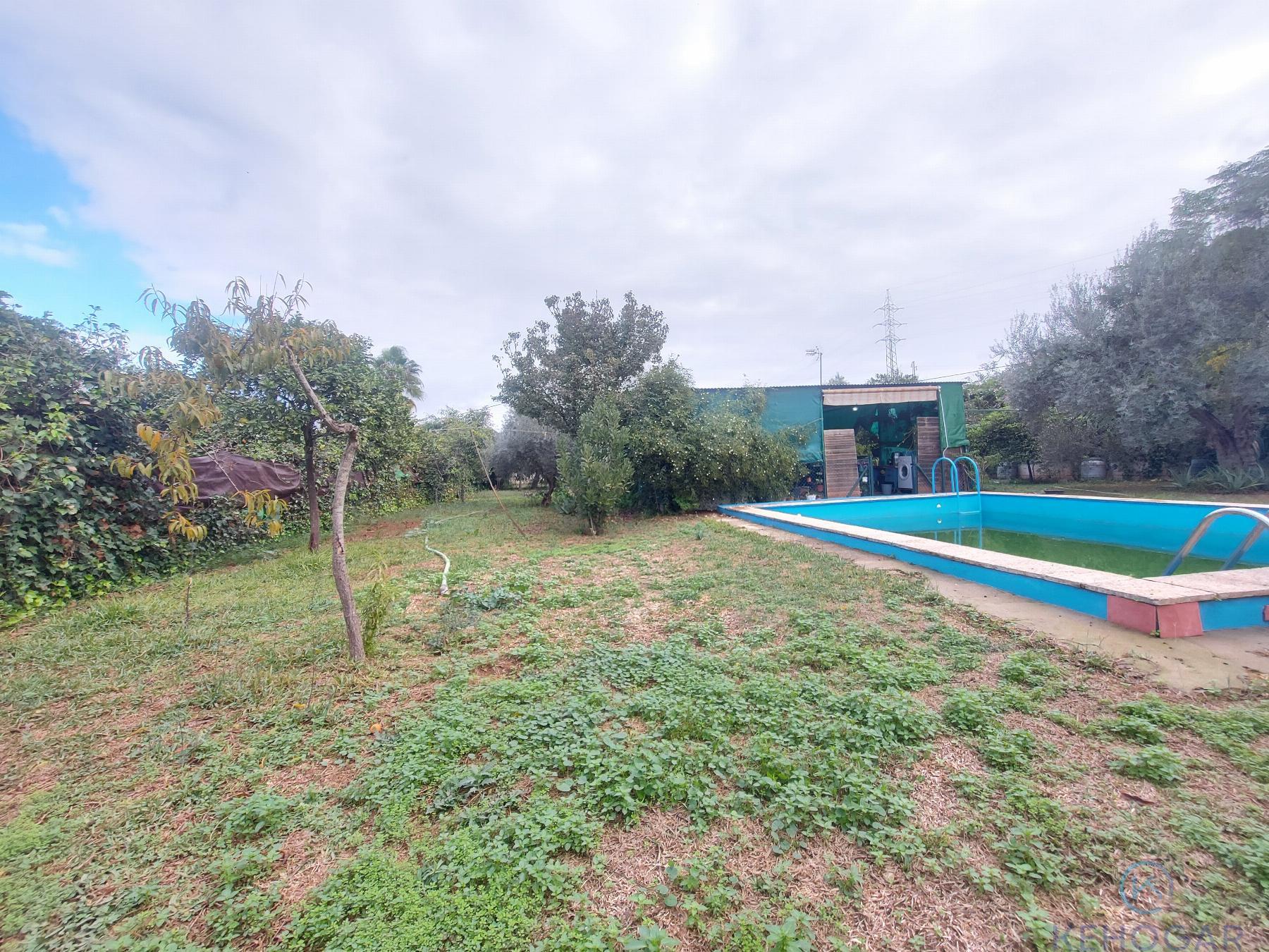 For sale of rural property in Alcalá de Guadaíra