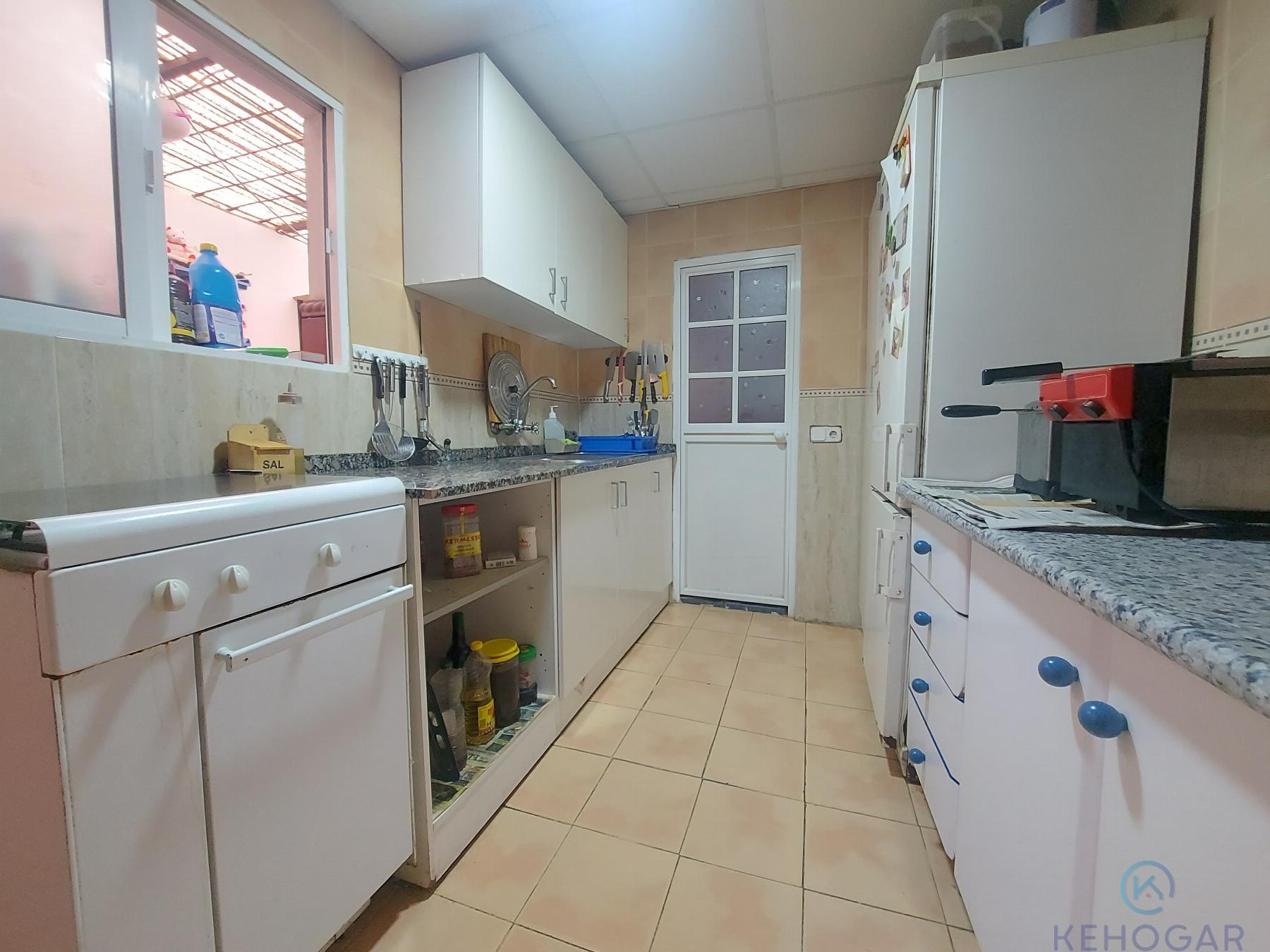 Venta de local comercial en Dos Hermanas