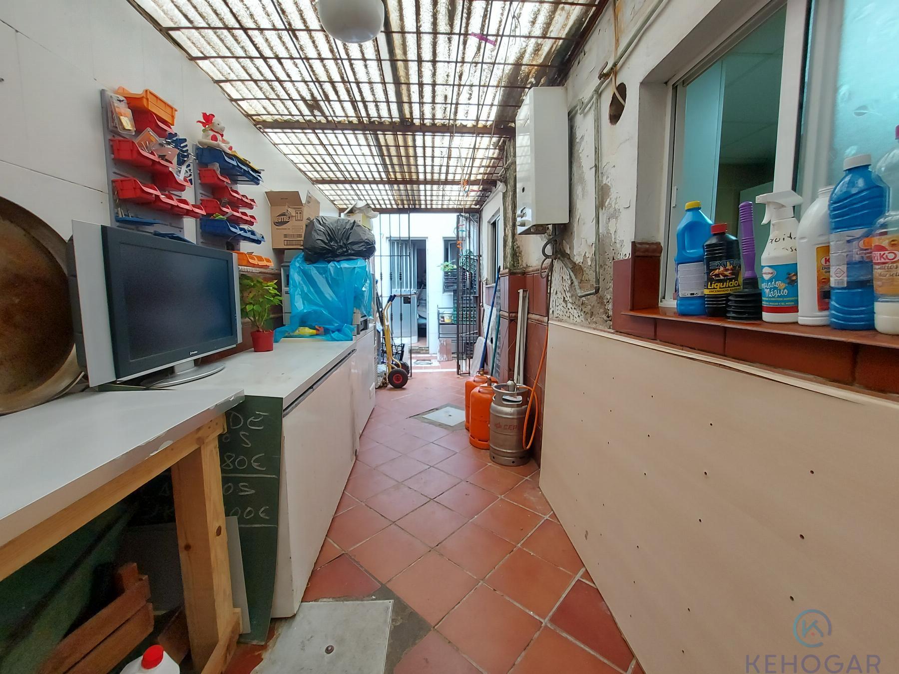 Venta de local comercial en Dos Hermanas