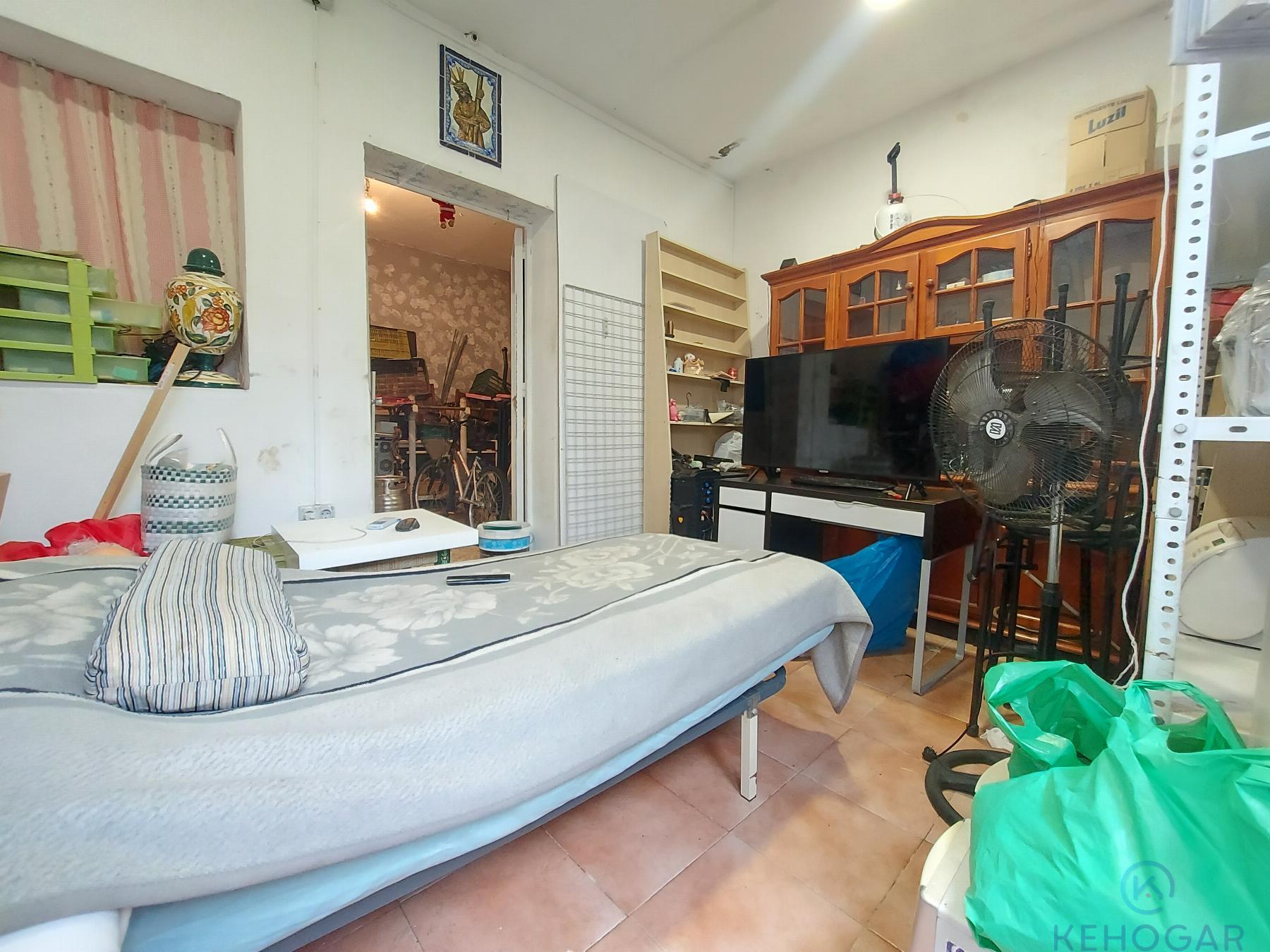 Venta de local comercial en Dos Hermanas